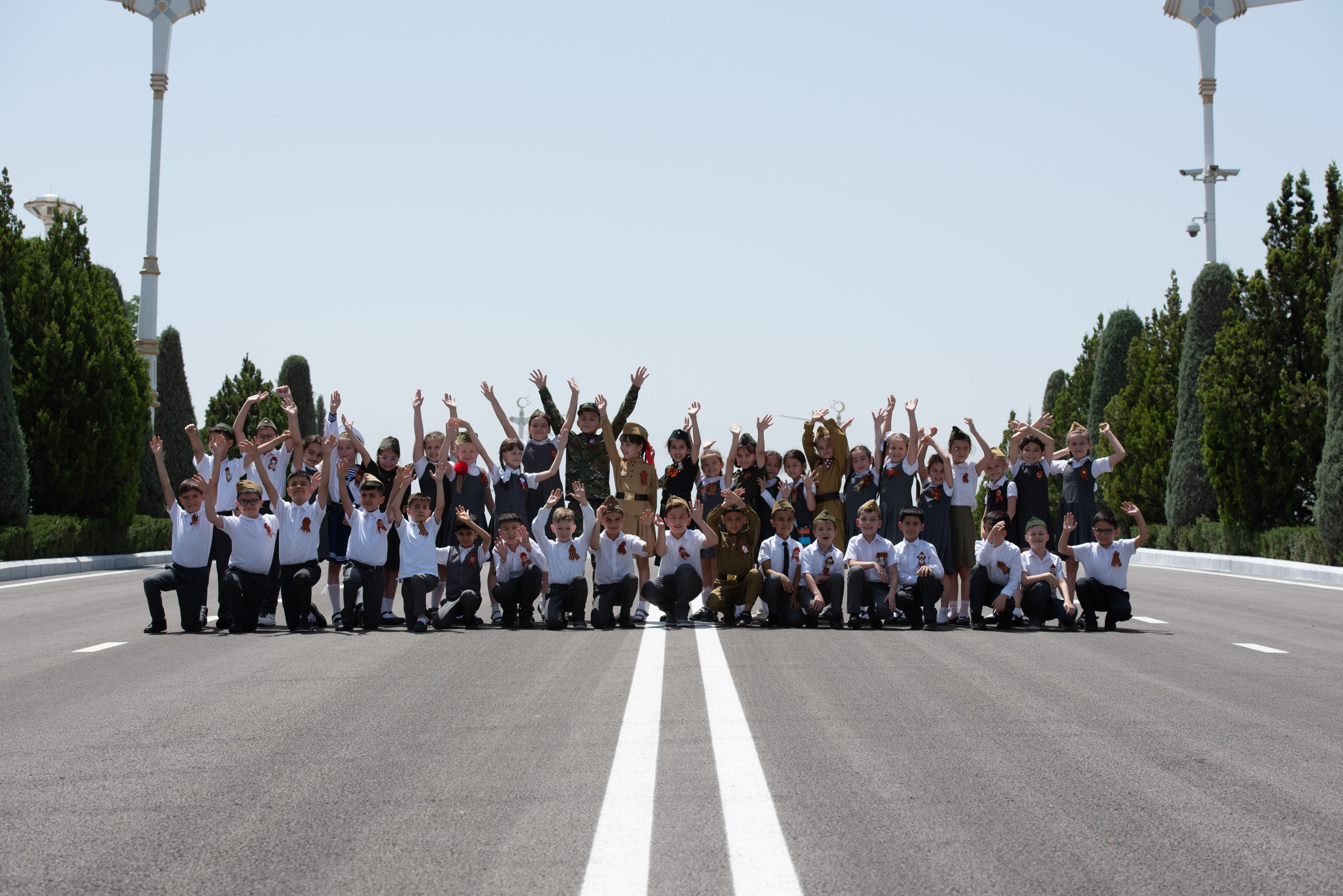 Вечный огонь 2"А» класс. Ваш фотограф в Ашхабаде Гамлет Осипов