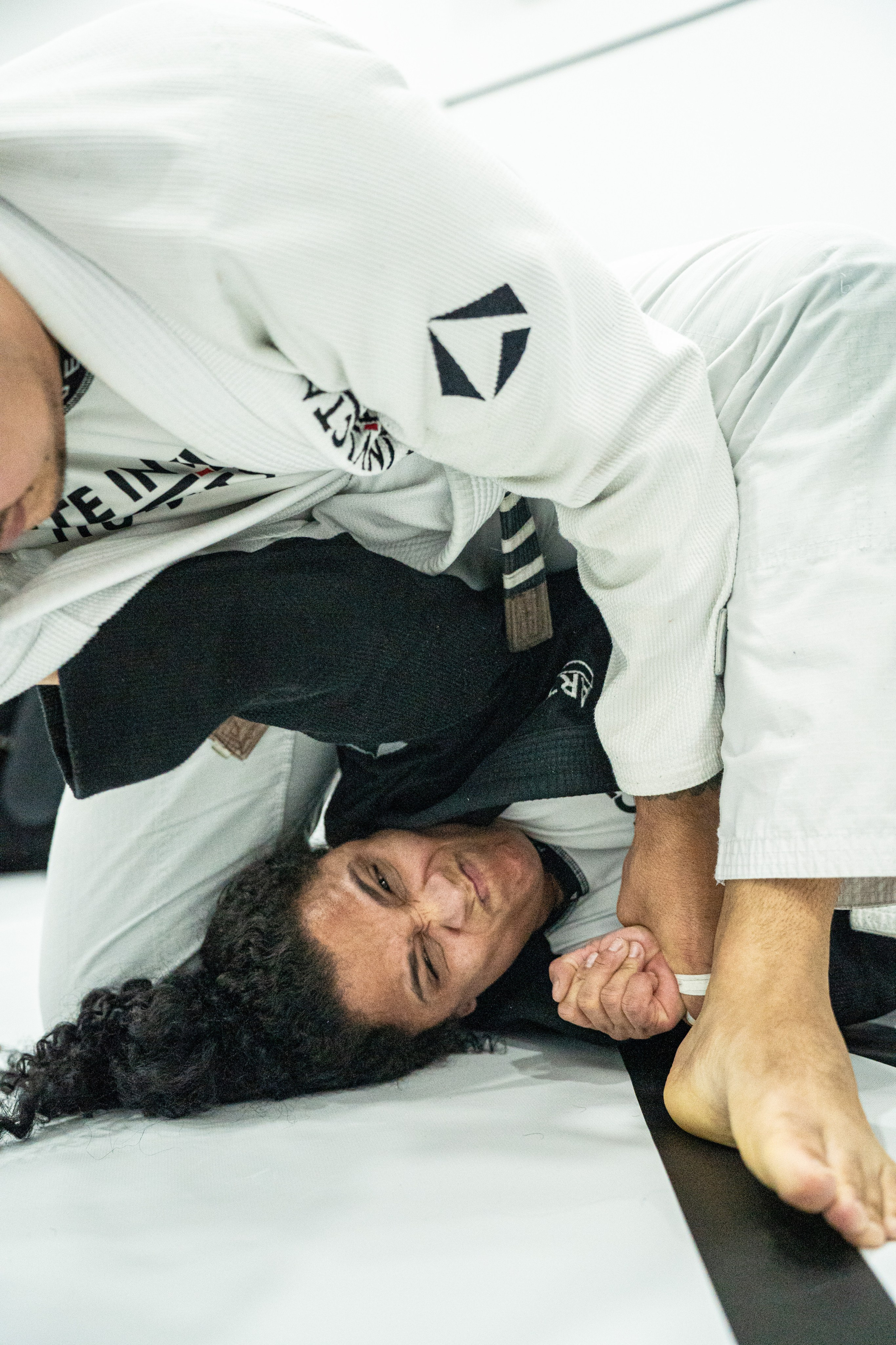 Arte Invicta — Graduação de Faixa. Frames by Giovani Braga