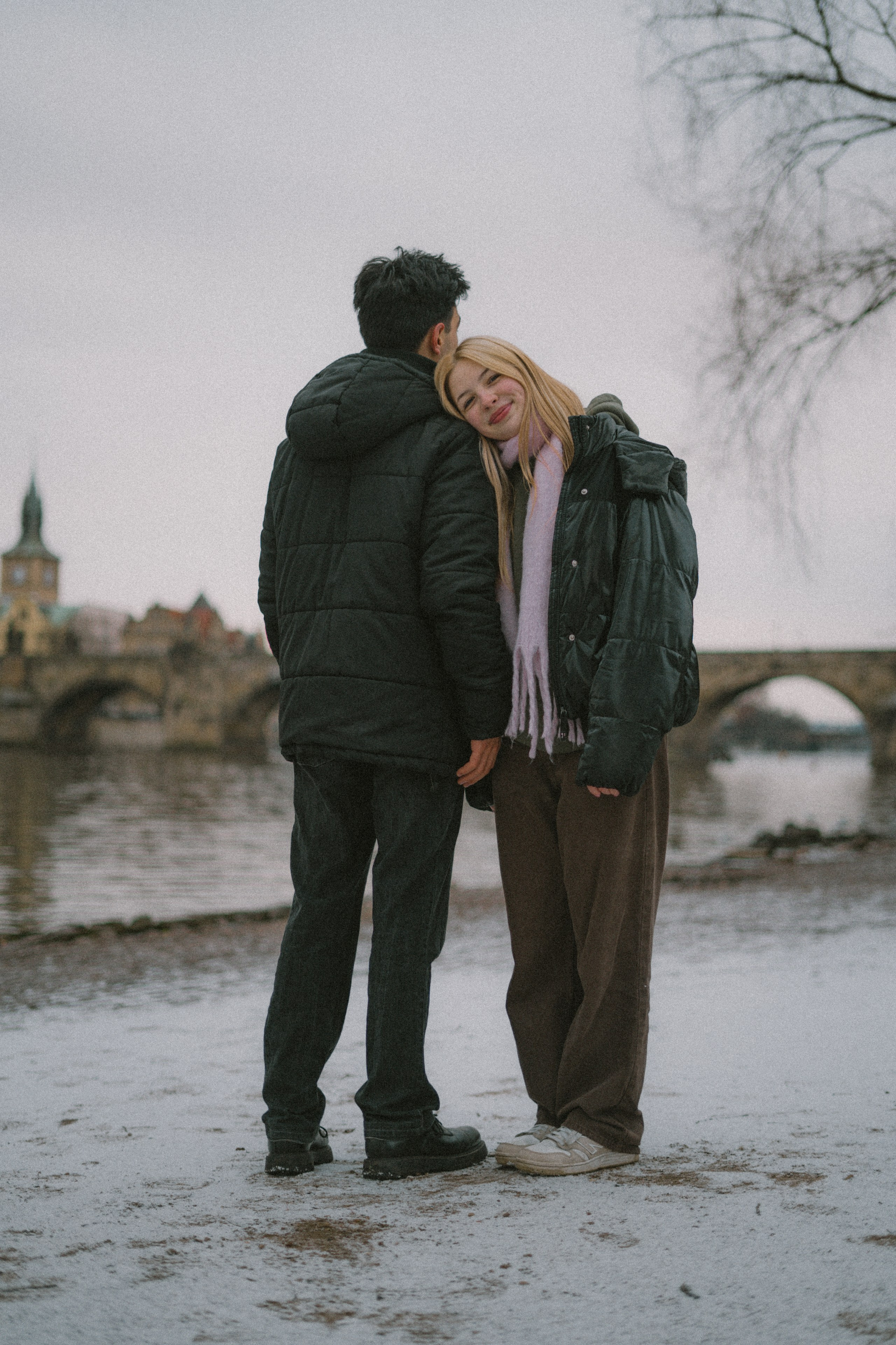 Příběhy z pražských uliček. Jana Holubová | Svatební, párová a rodinná fotografka v Praze