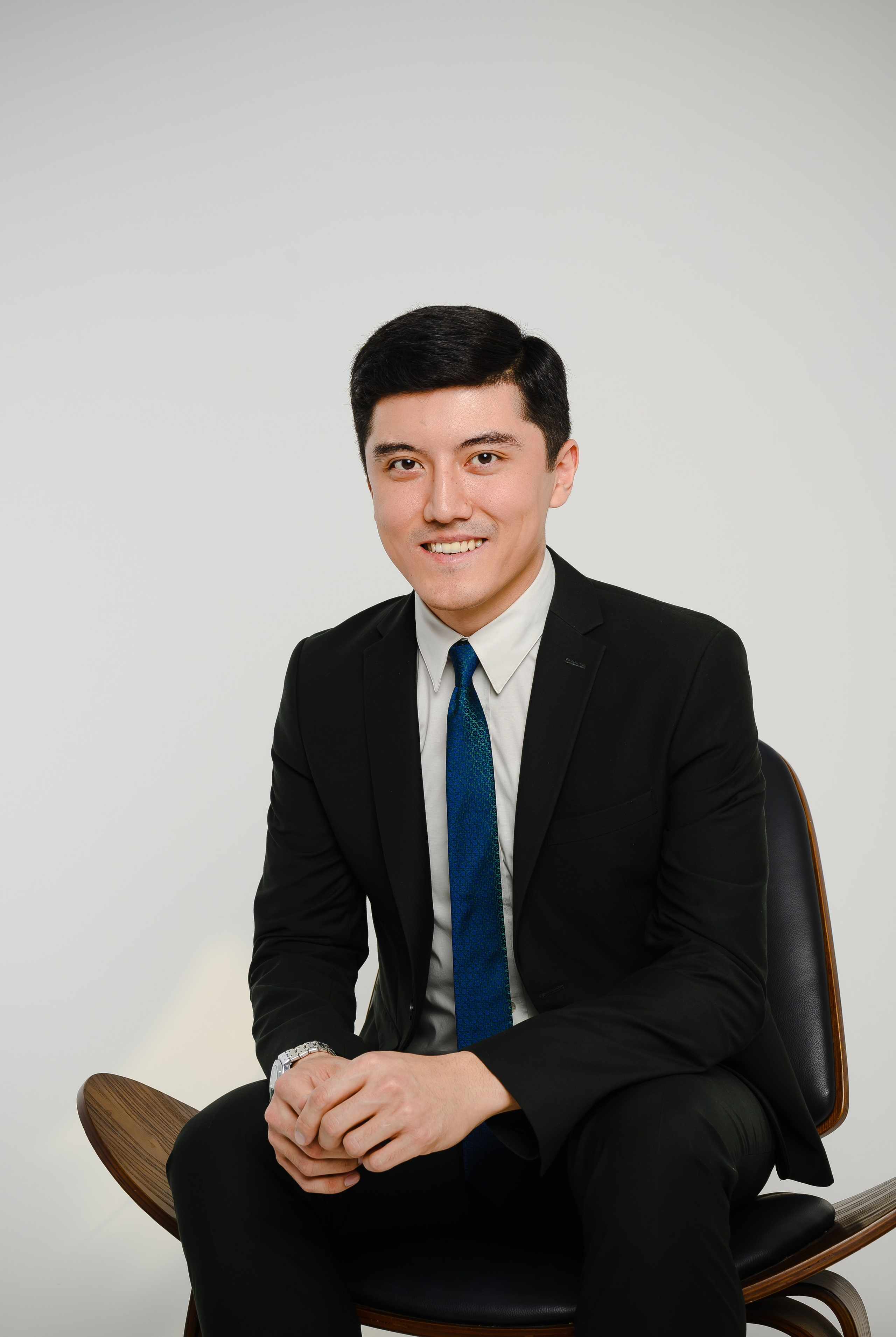 Деловые портреты. Фотограф в Бишкеке