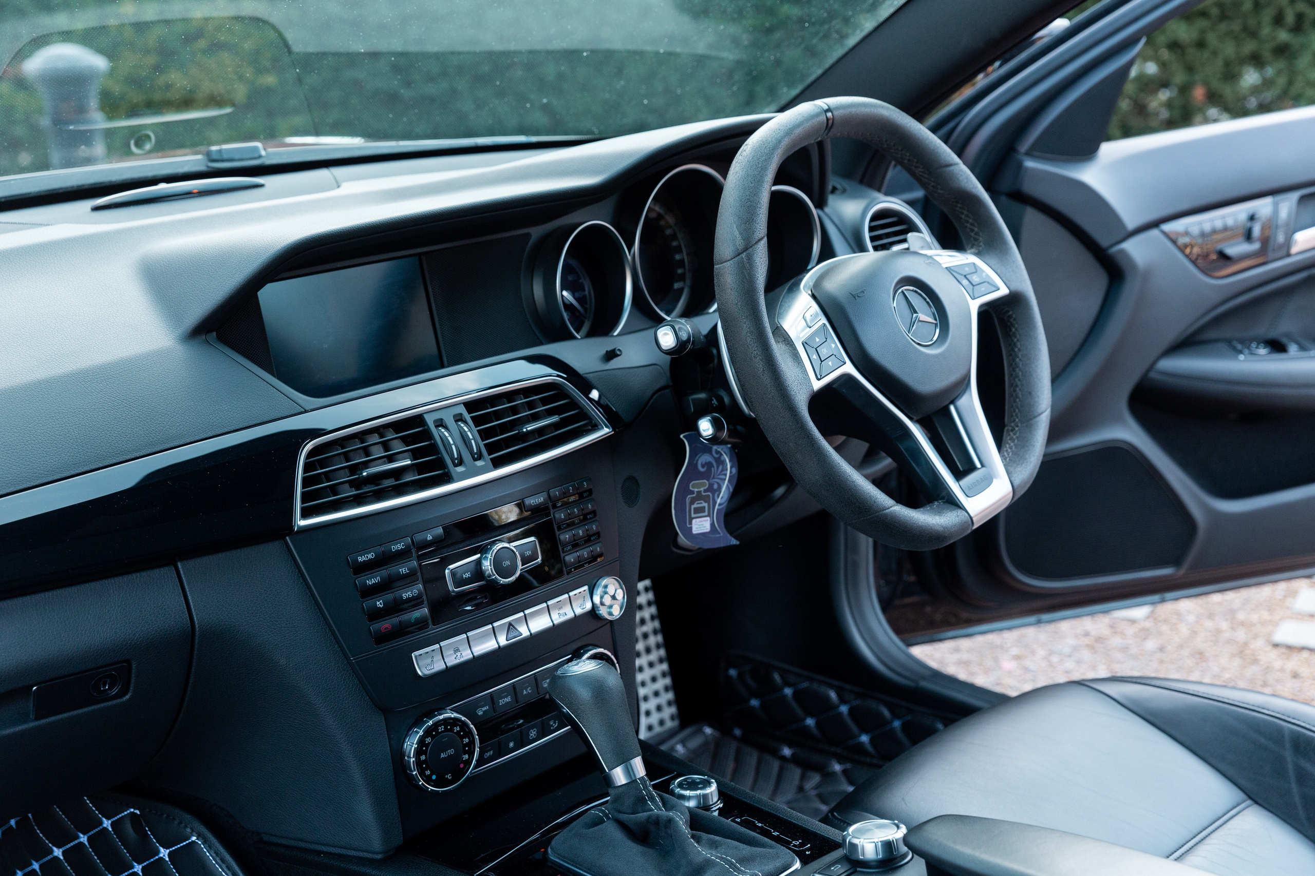 Auctions. Automotive photographer based in London