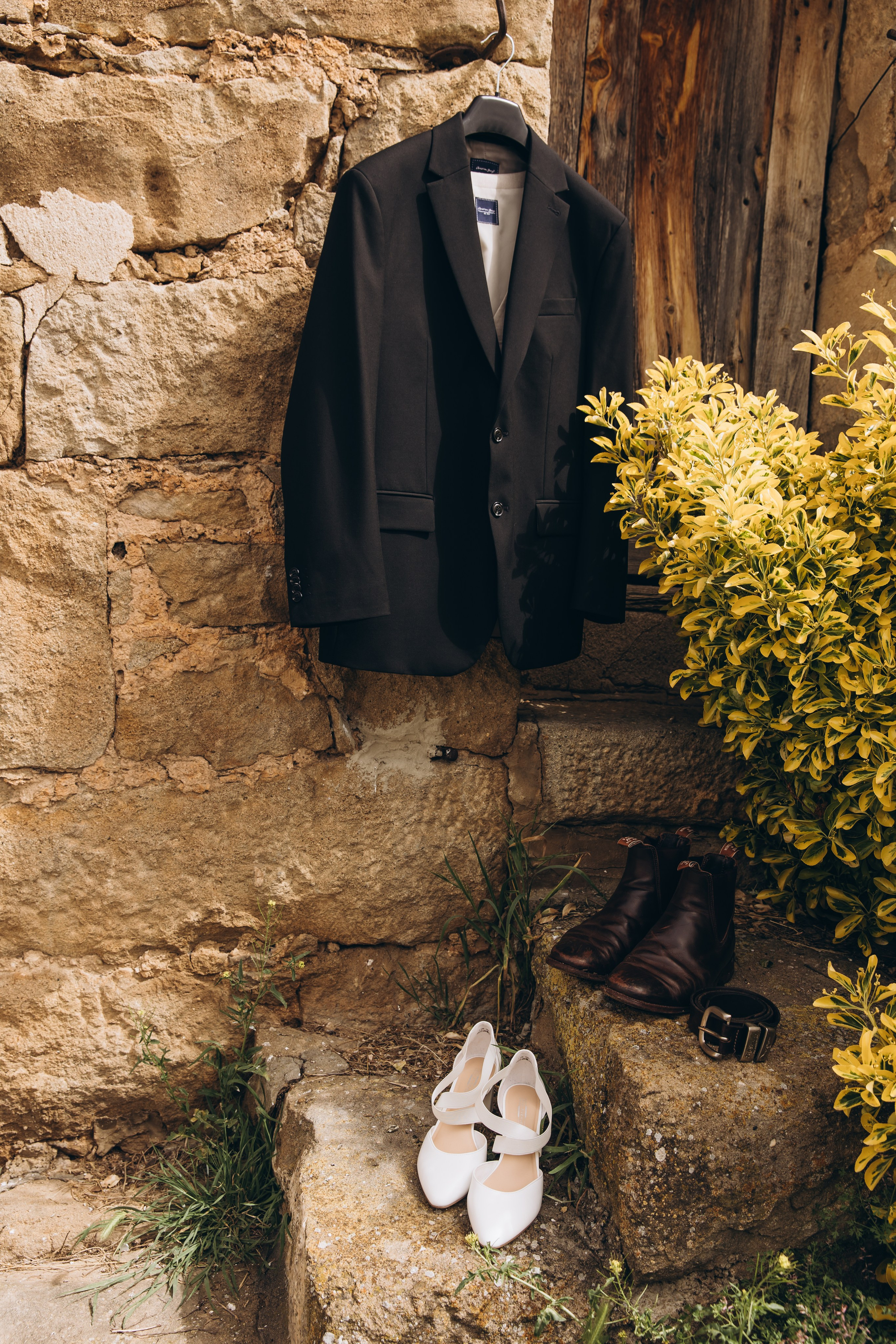 Wedding couple in Nice on the French Riviera – European photo & video team.
