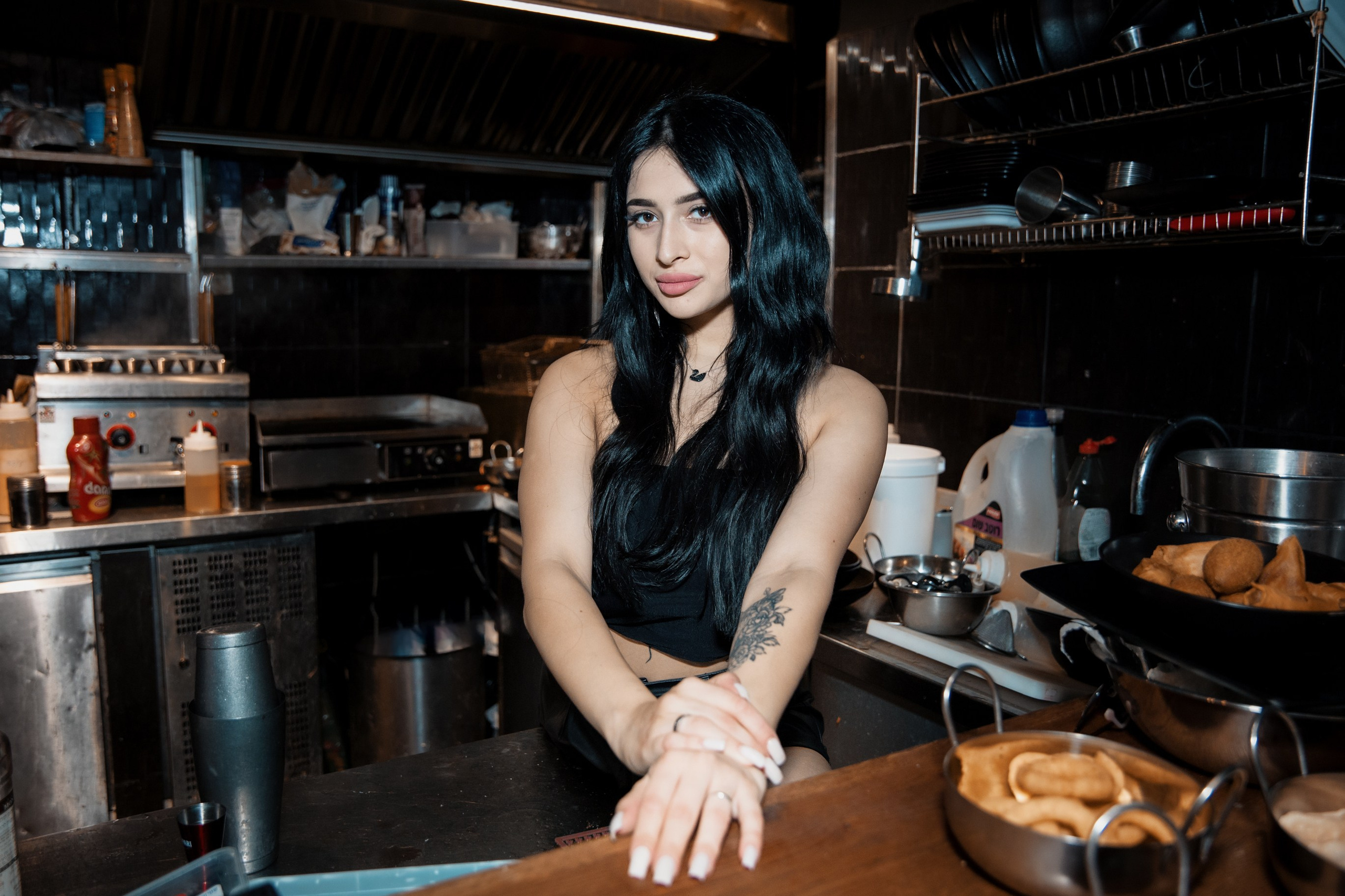 Контентная съемка для бара Focus. Портретный и репортажный фотограф в Израиле Рома Бирман