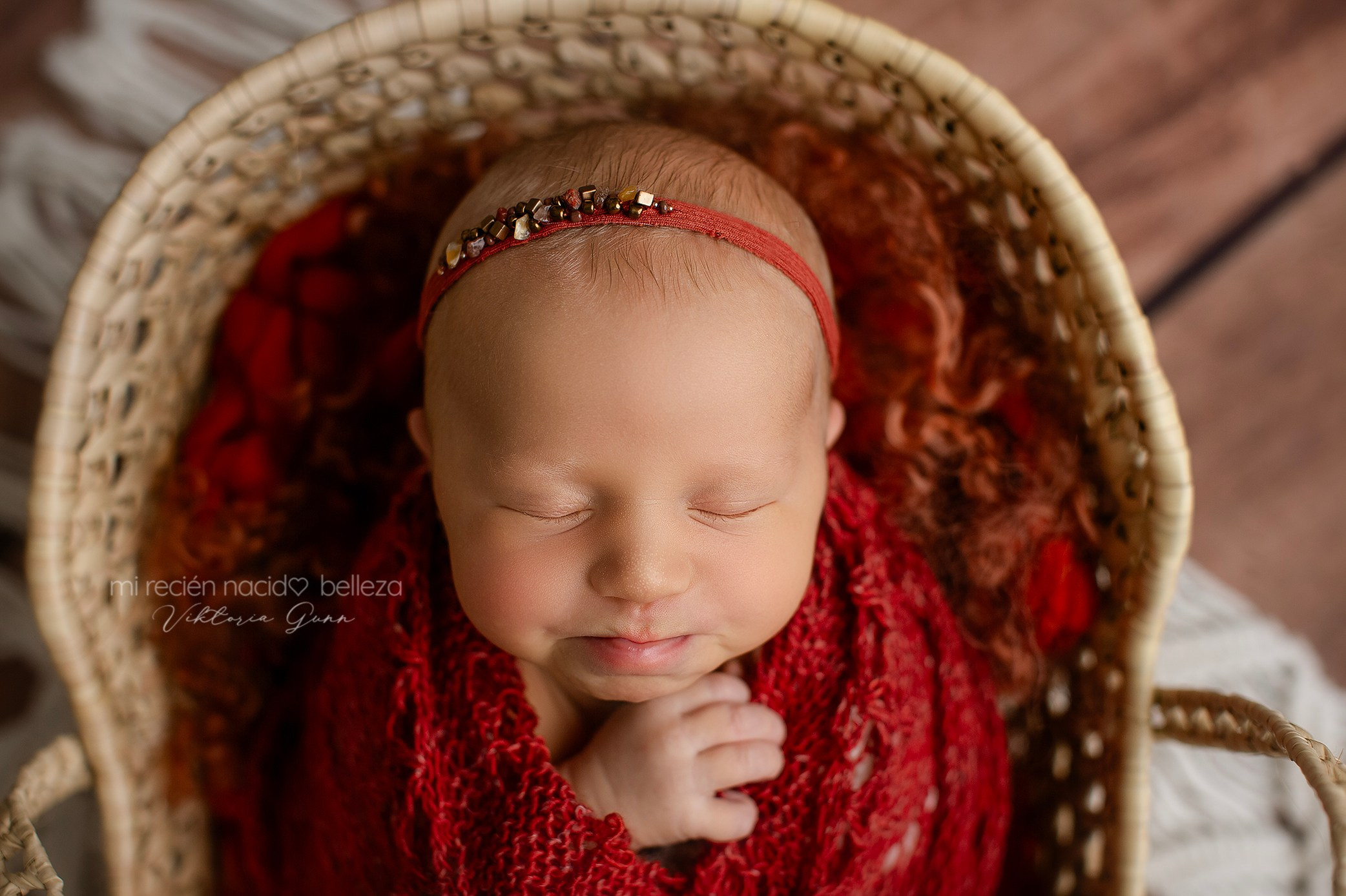 Новорожденные. Фотограф в Испании: Бенисса, Кальпе, Бенидорм, Аликанте Виктория Гунн