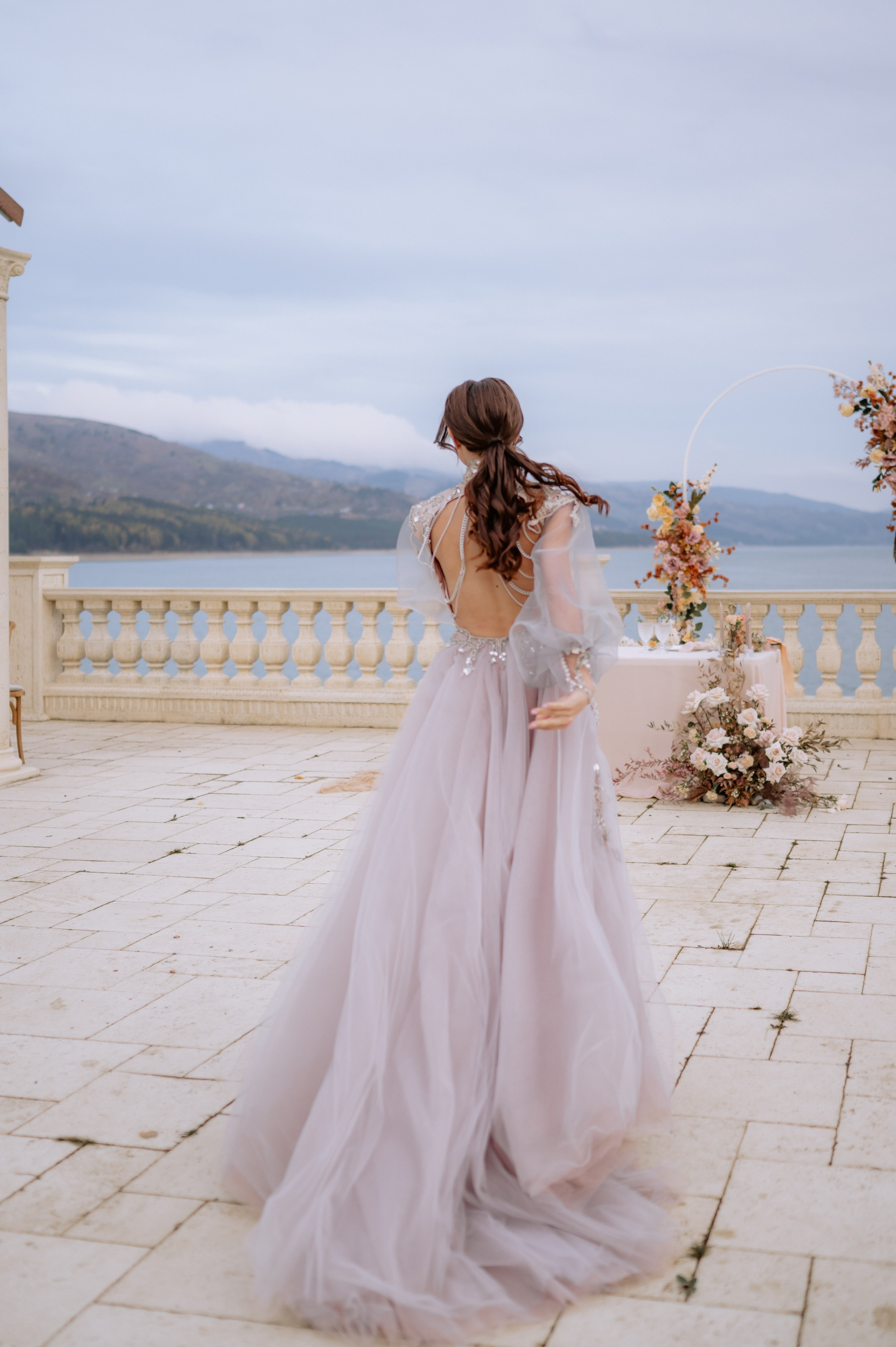 Sedinta foto nunta la Gradinile Romane , Neamt. Proud Vision Weddings | Wedding Photography & Film — Servicii profesionale Foto Video Nunta Iasi