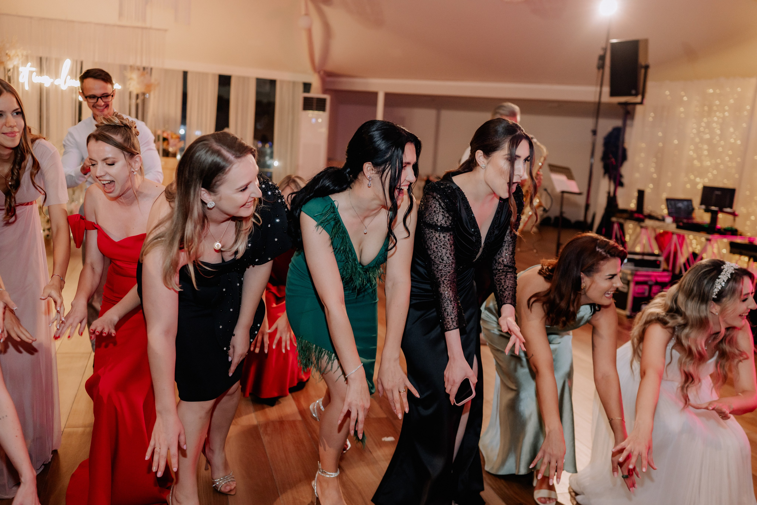 Madalina + Cosmin | Wedding day. Proud Vision Weddings | Wedding Photography & Film — Servicii profesionale Foto Video Nunta Iasi