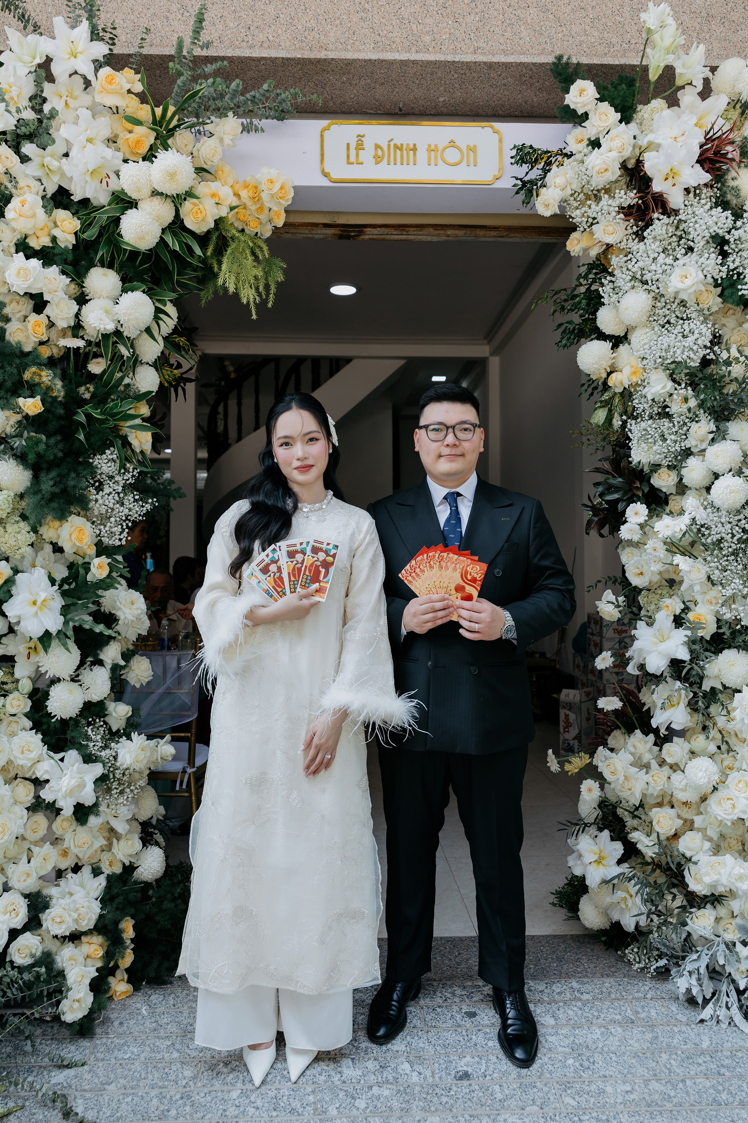 THẢO & VINH / Engagement 30.12.2024. Nhiếp ảnh gia đám cưới hàng đầu tại Thành Phố Hồ Chí Minh