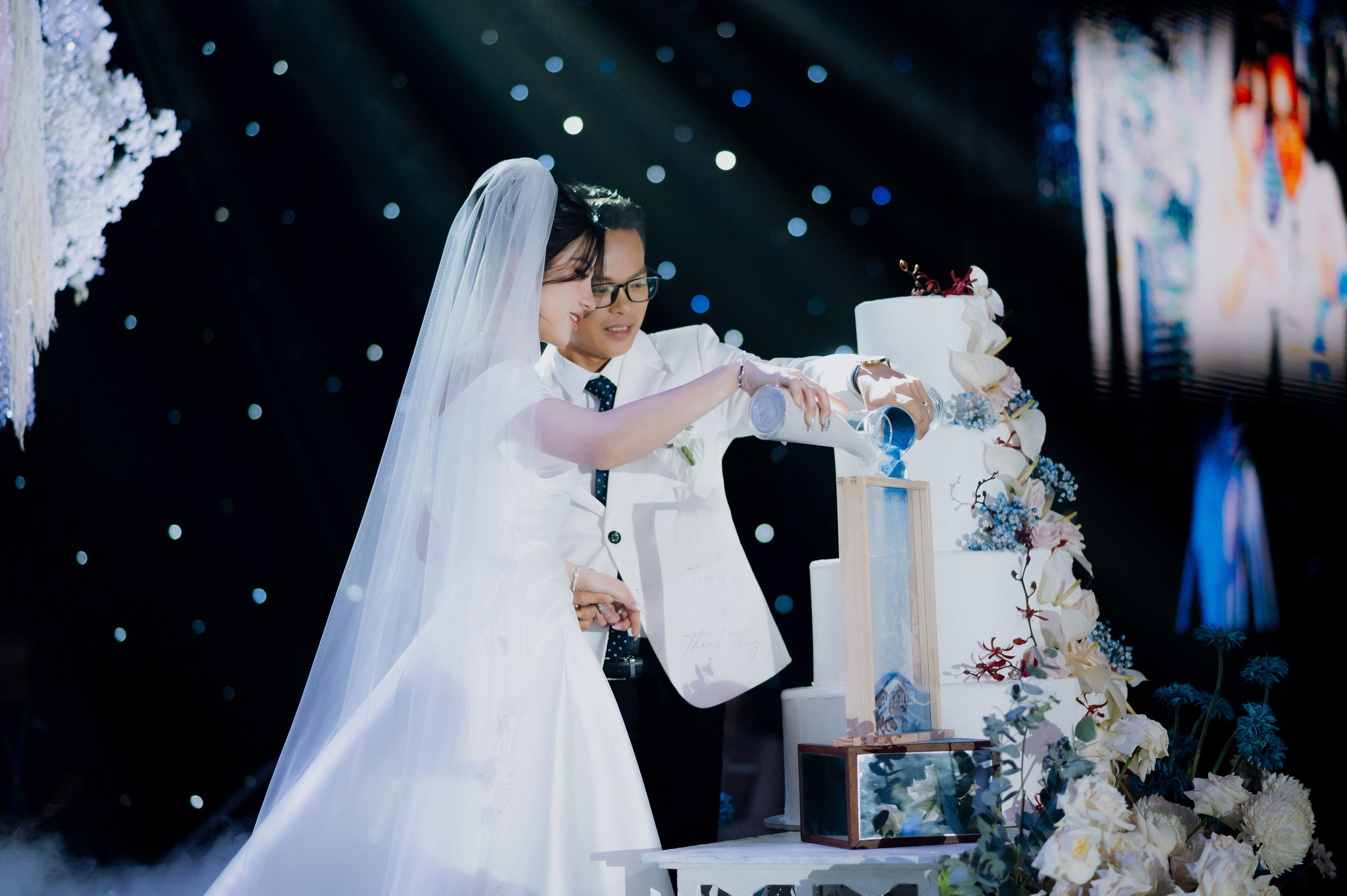 THANH THUÝ & TRỌNG KỶ. Nhiếp ảnh gia đám cưới hàng đầu tại Thành Phố Hồ Chí Minh