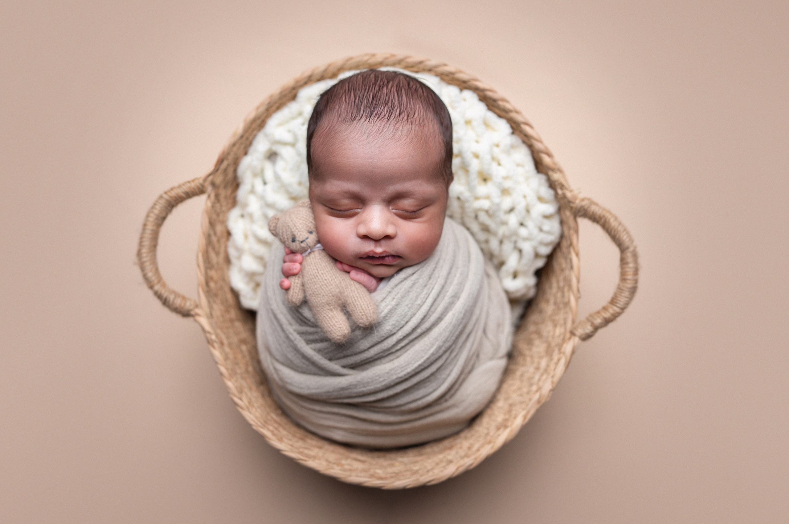 Vihaan 15 days. In-home newborn photography Raleigh & area Katya Kulikova