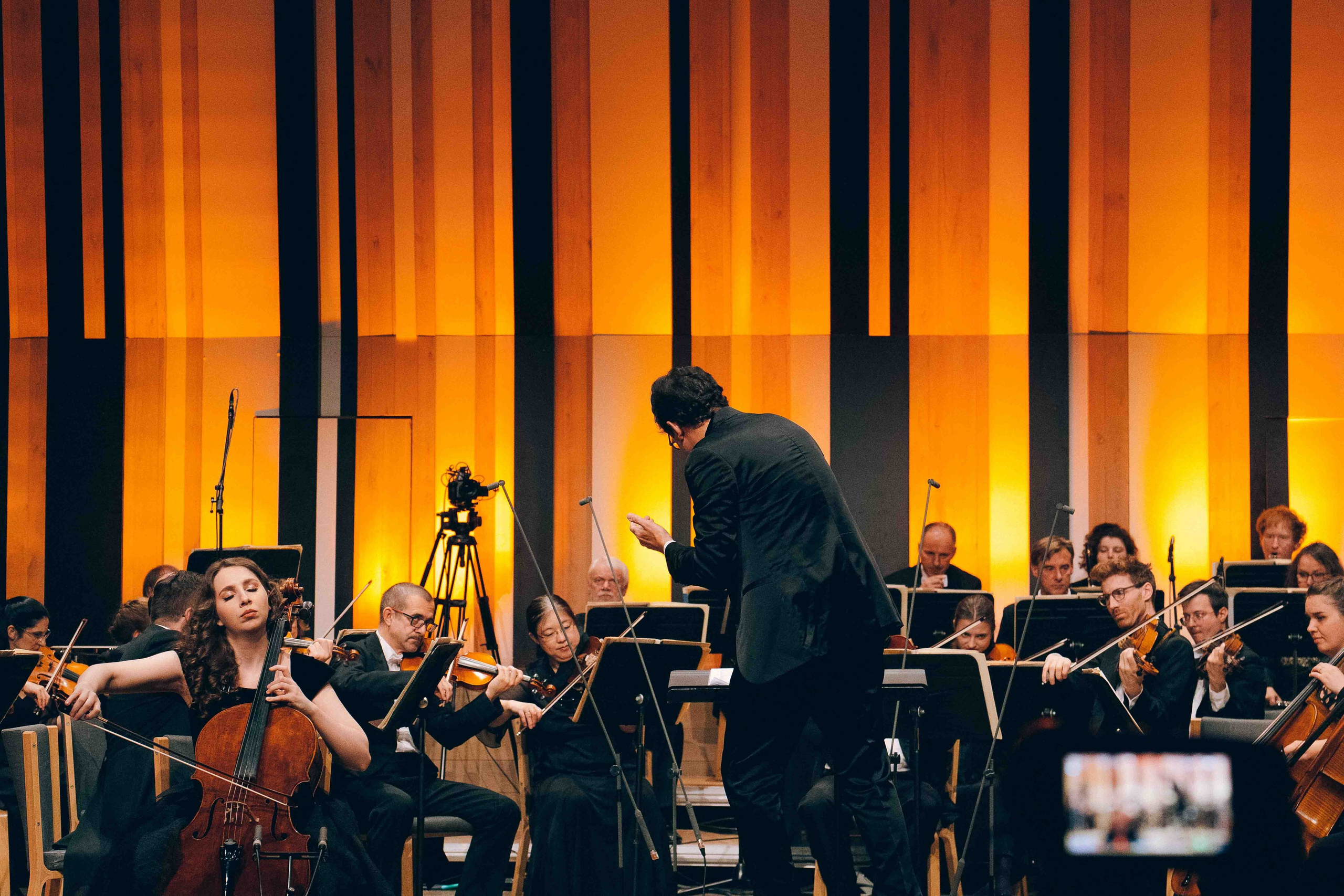 BUDAPEST MUSIC CENTER. Wedding&Event photographer Ismail Rzayev in Baku