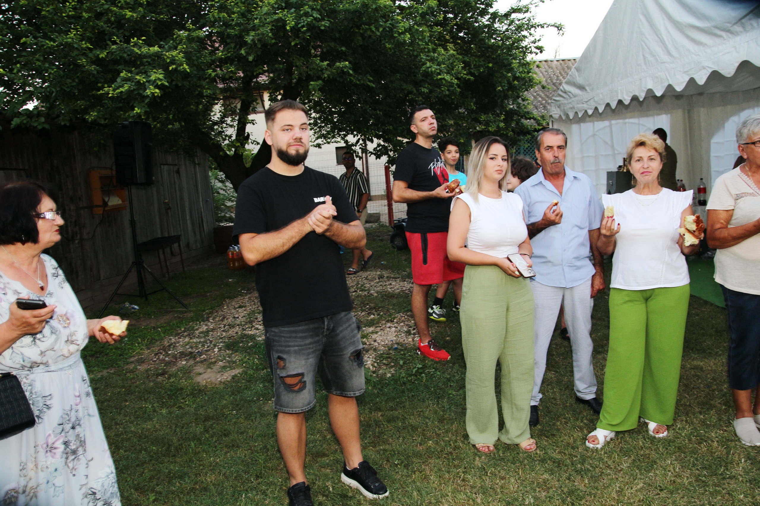 BYZO MEDIA. PETRU BYZO - family and children photographer in ROMANIA