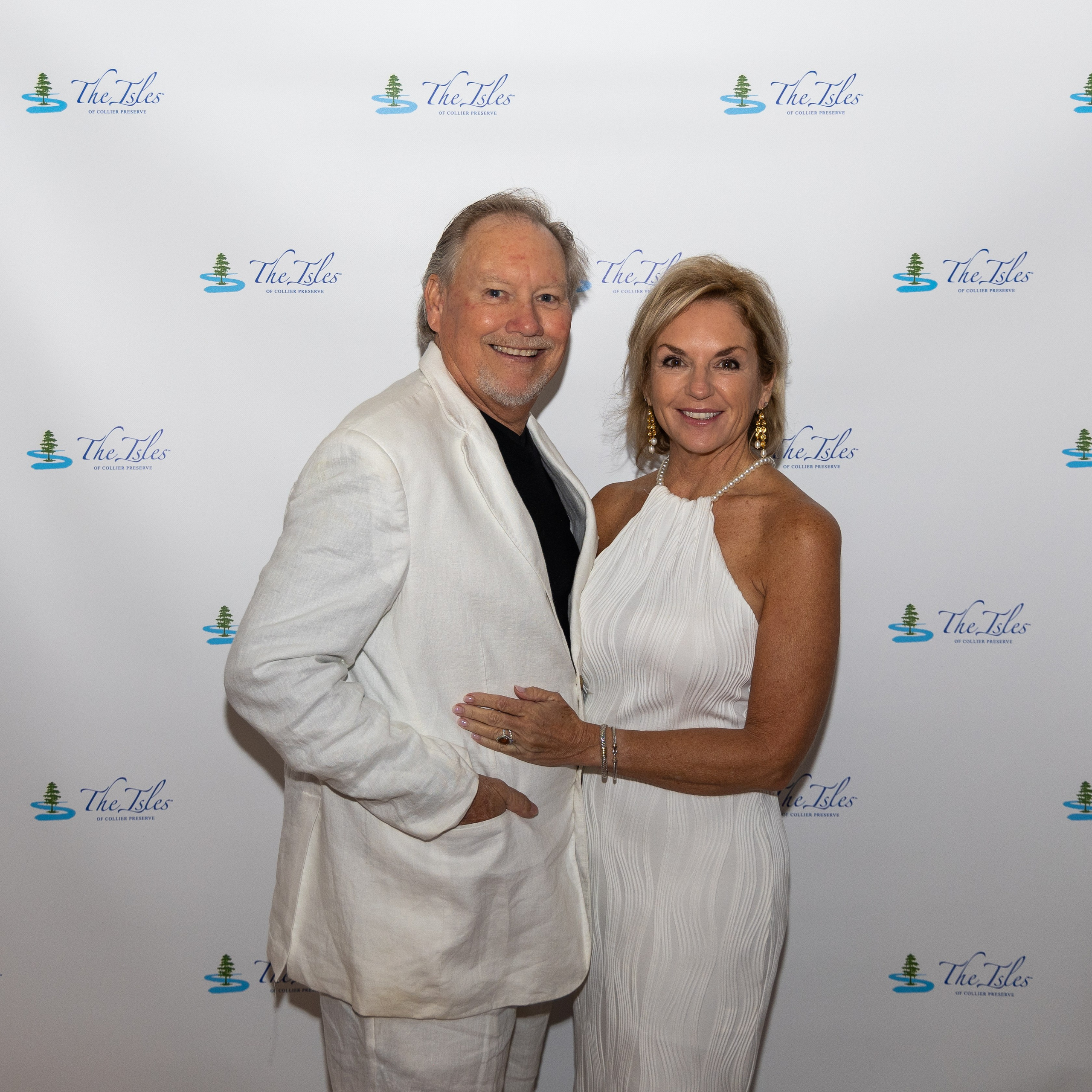 The Isles White Party. Out and About 239