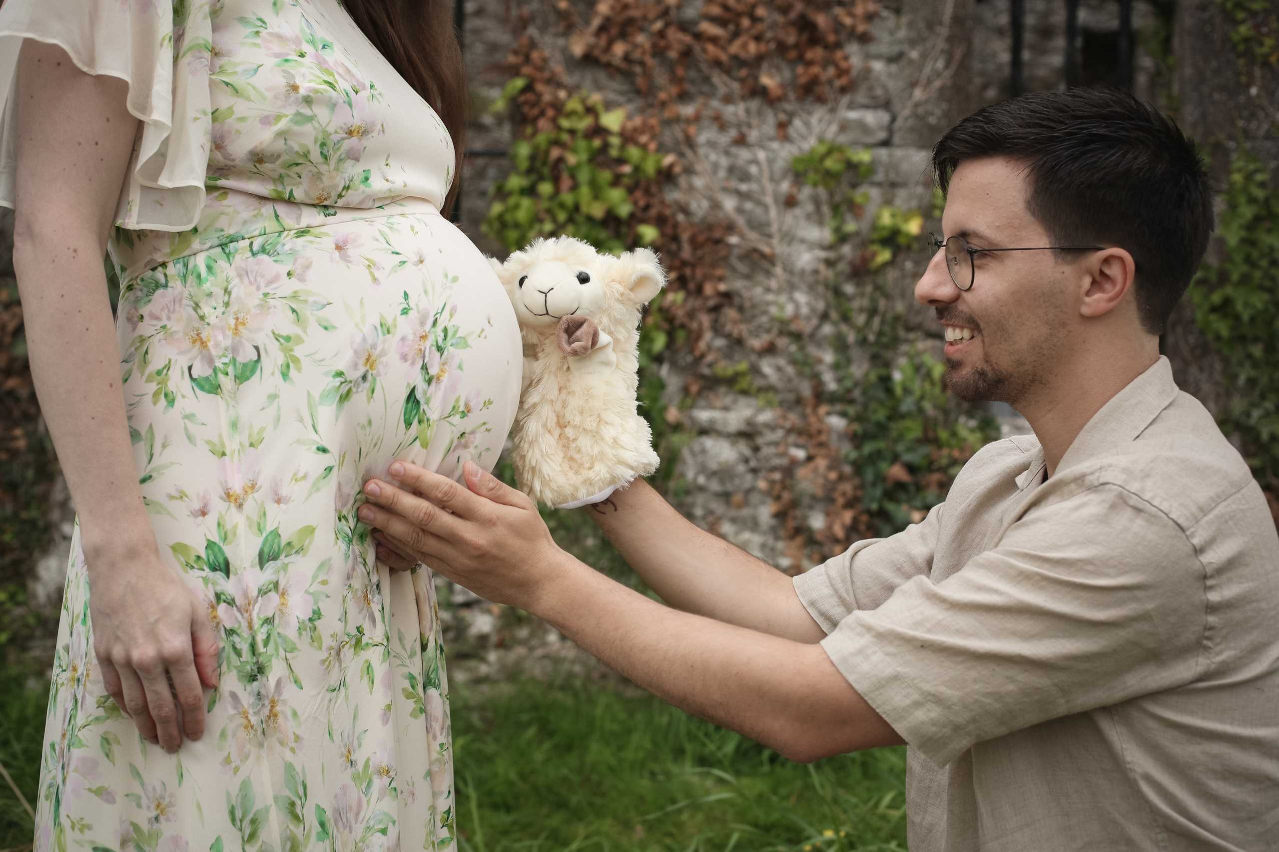 Veronika and Xavier. Wedding and family photographer in Cork, Ireland. Tigran