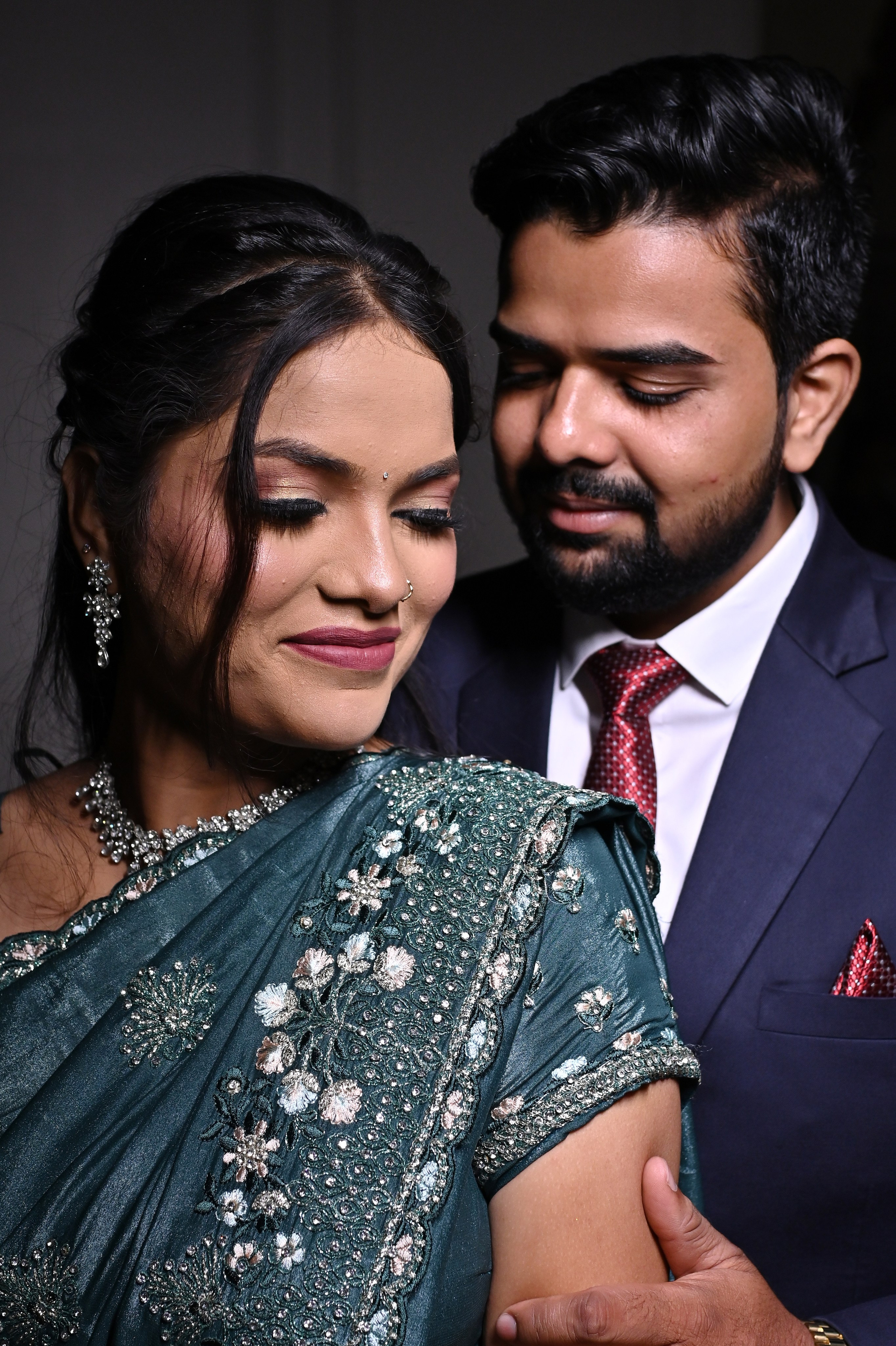 Vivek & sunanda. “Ajay Digital Photo Studio — Capturing Timeless Wedding Moments”