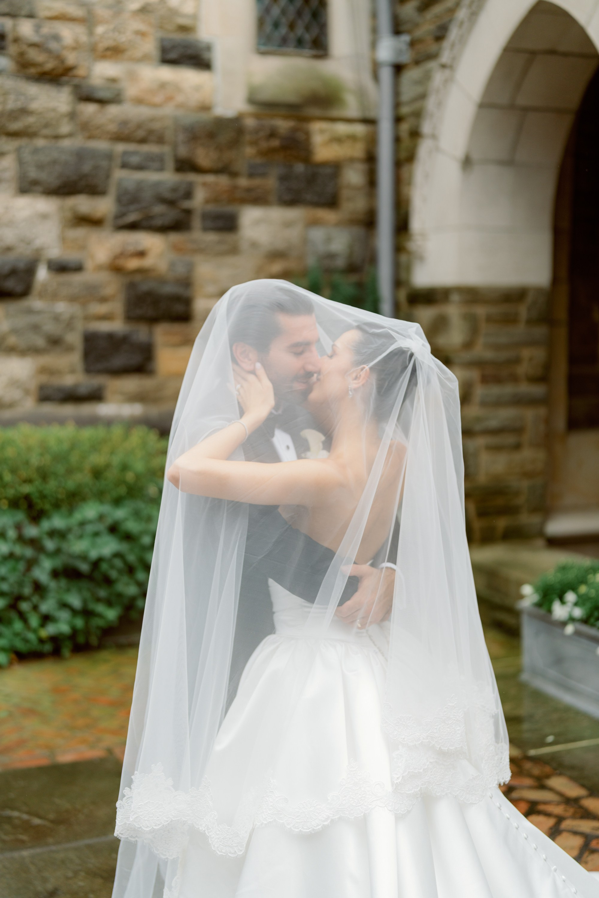 Hannah and Oliver. Wedding photographer and videographer New York | New Jersey