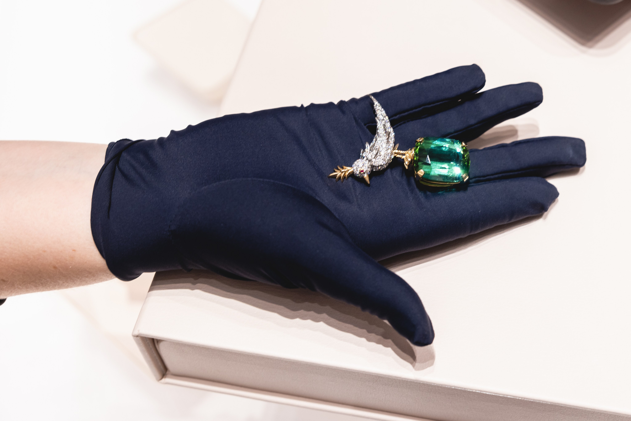 Tiffany. Professional wedding photographer in Copenhagen, Denmark — Julia Byron