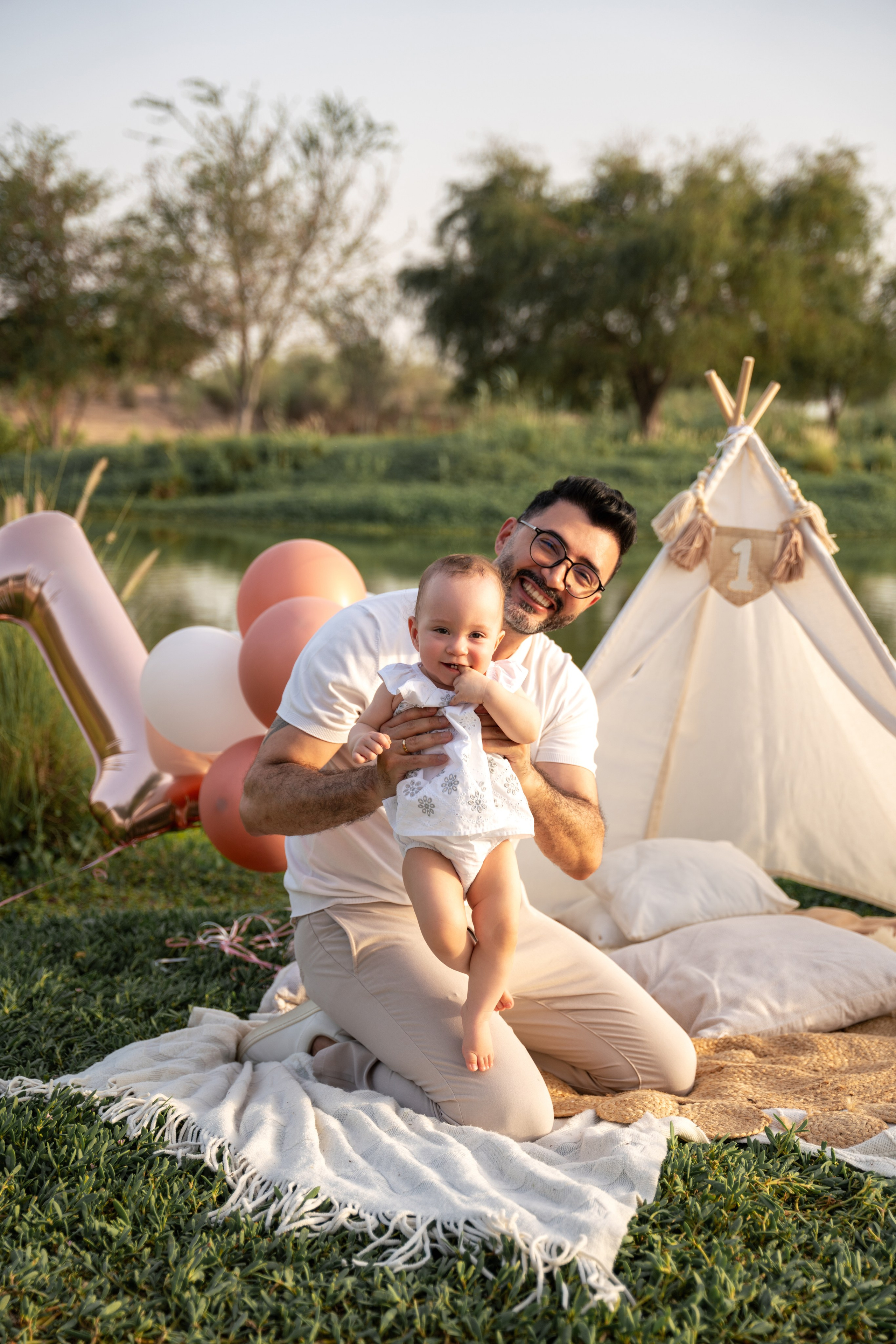 Lake oh happiness. Angela Iakovleva — Family Photographer in Dubai
