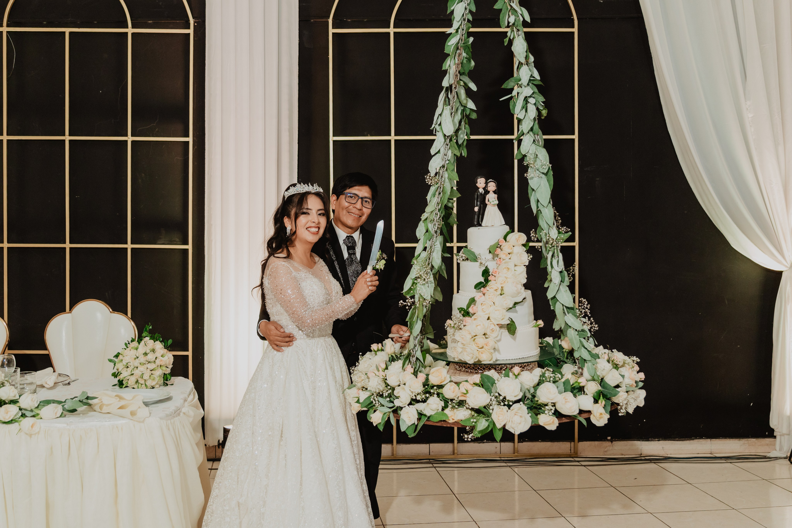 FERNANDO + MARIBEL | BODA RELIGIOSA. Studio KVTA | Fotografía y Video de Bodas en Arequipa