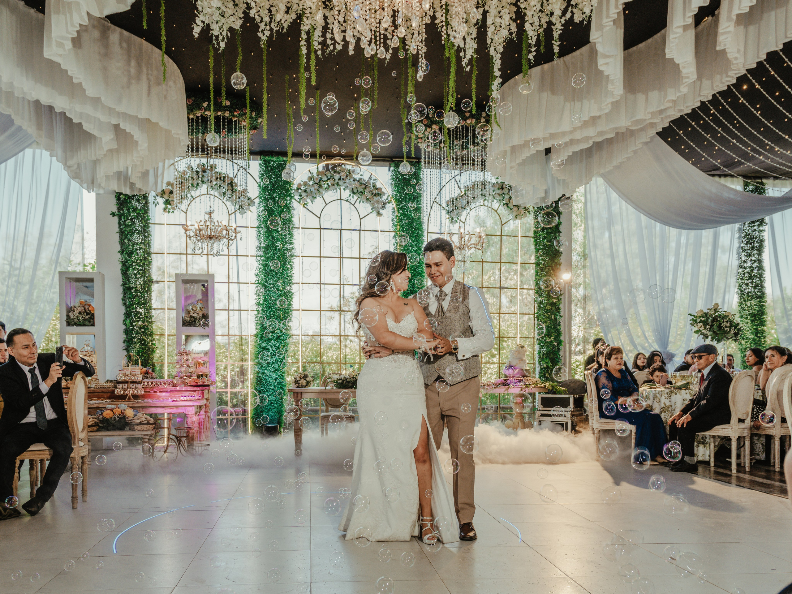 CARLA Y MARIO BODA RELIGIOSA. Studio KVTA | Fotografía y Video de Bodas en Arequipa