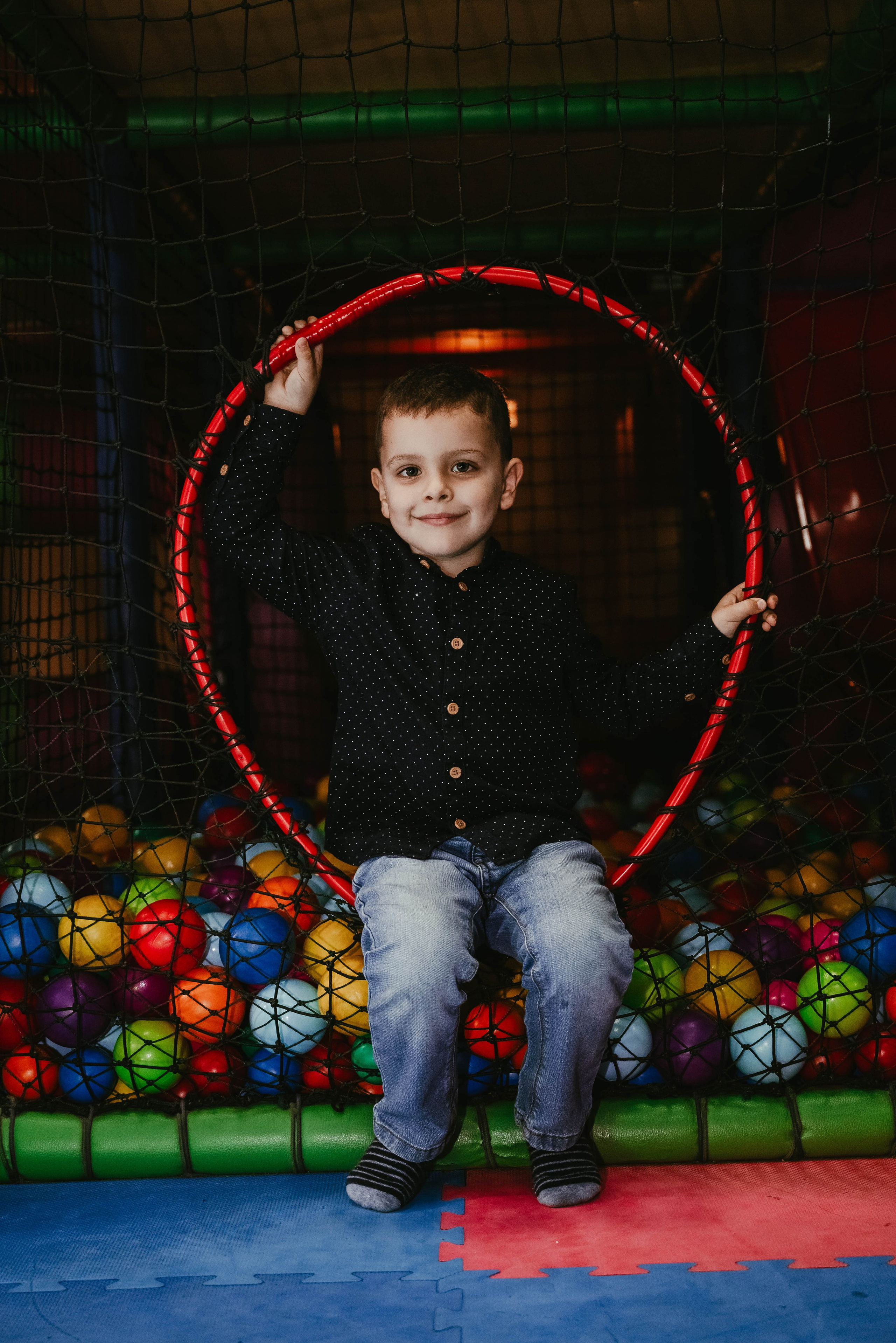 Lazar 8. rođendan. Dečiji i porodični fotograf