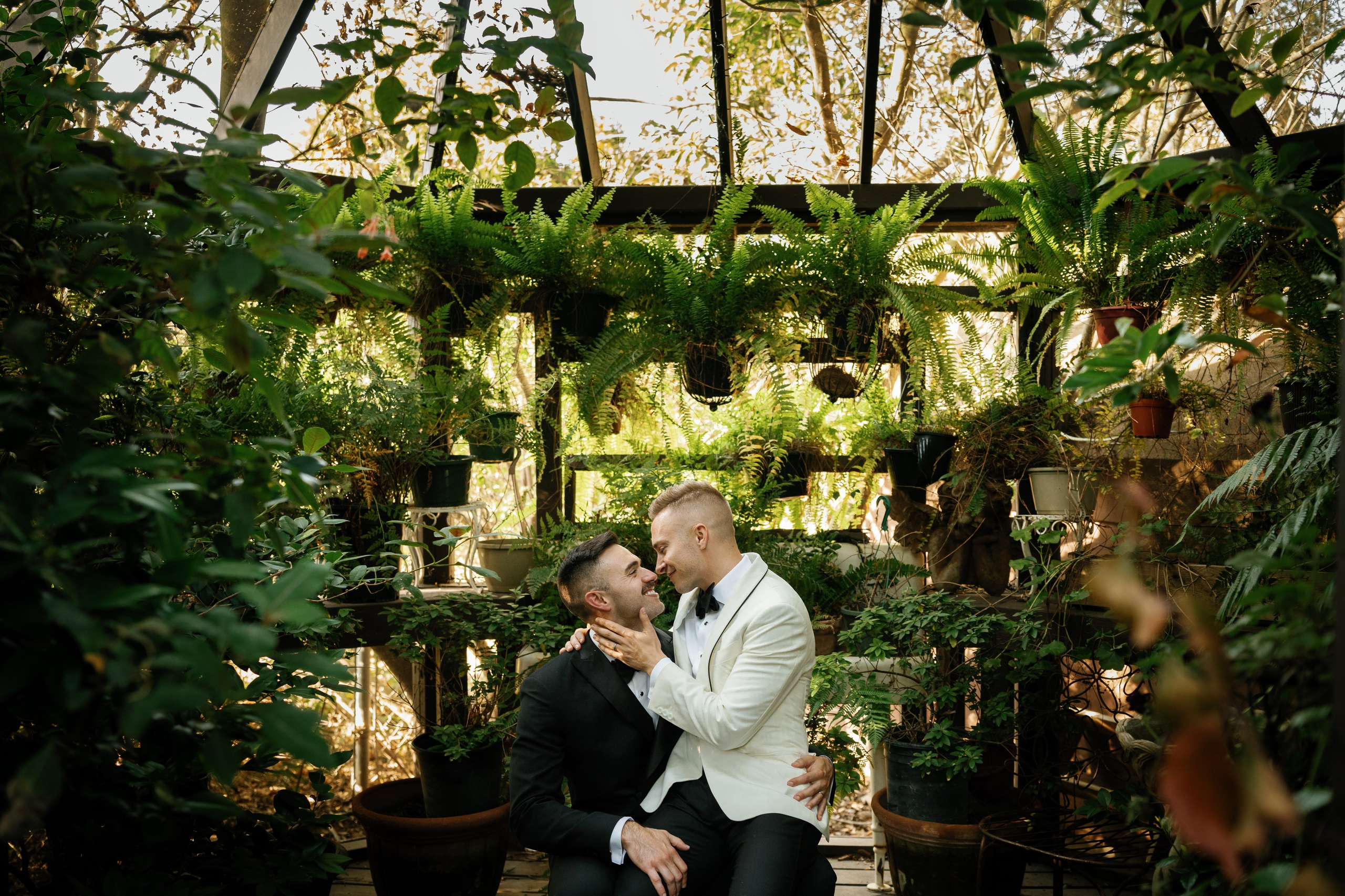 LGBT wedding photographer in California. Wedding Photography & Videography Team in California, Los Angeles, San Francisco, San Diego and Travel