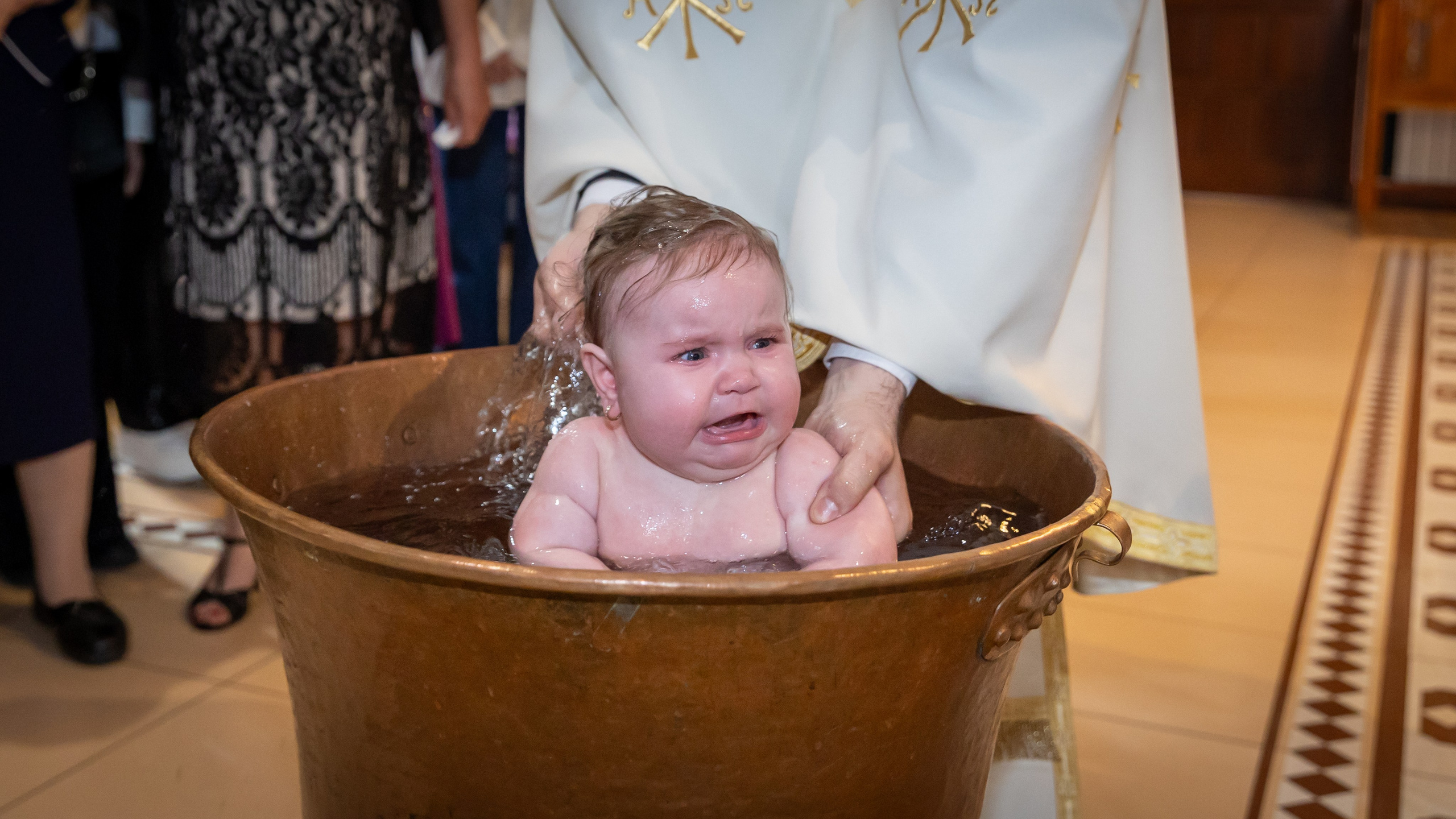 Botez. Fotograf profesionist de eveniment ce captureaza povesti si emotii