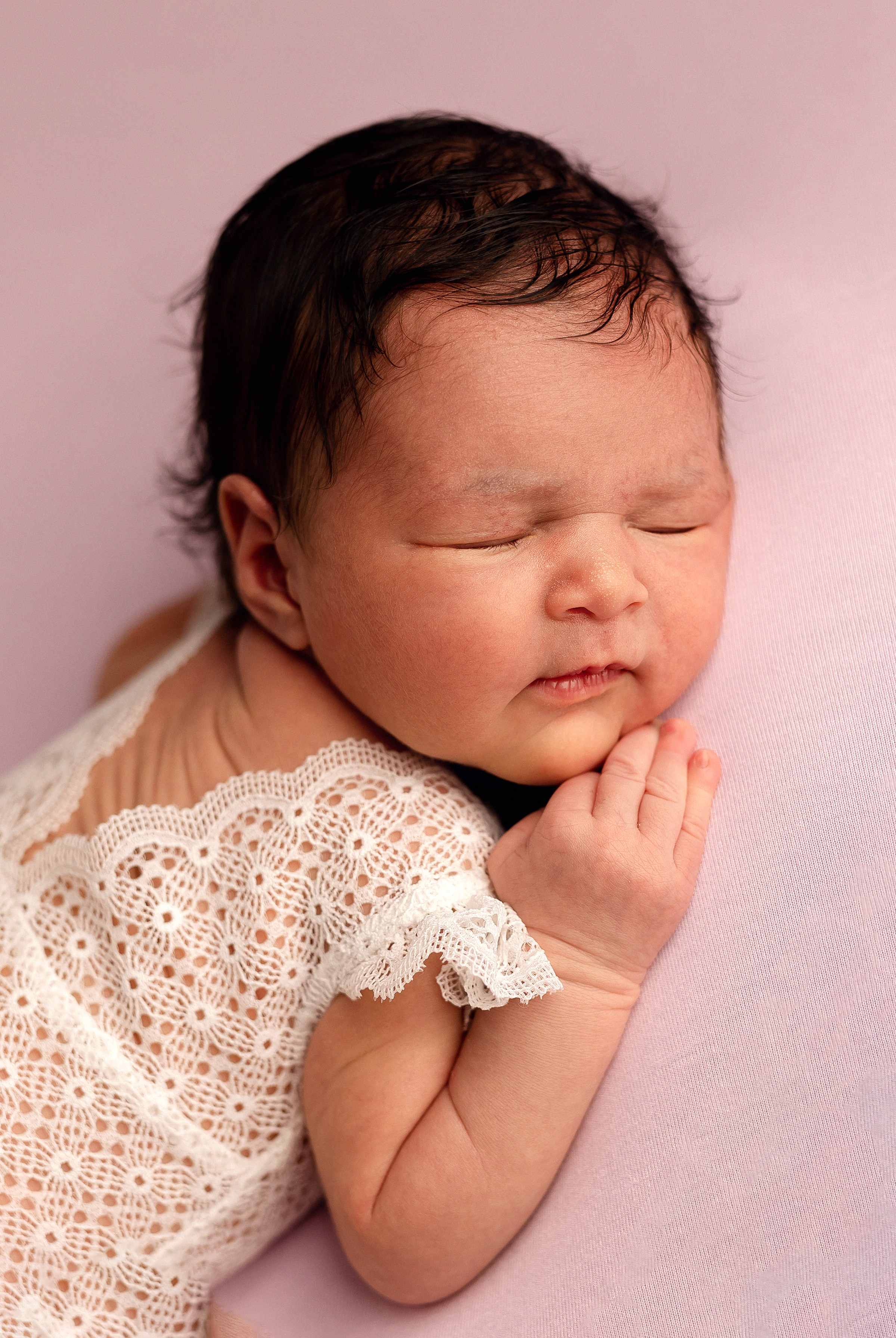 Neugeborene. NEUGEBORENEN und BABY Fotografin in WIEN und Umgebung