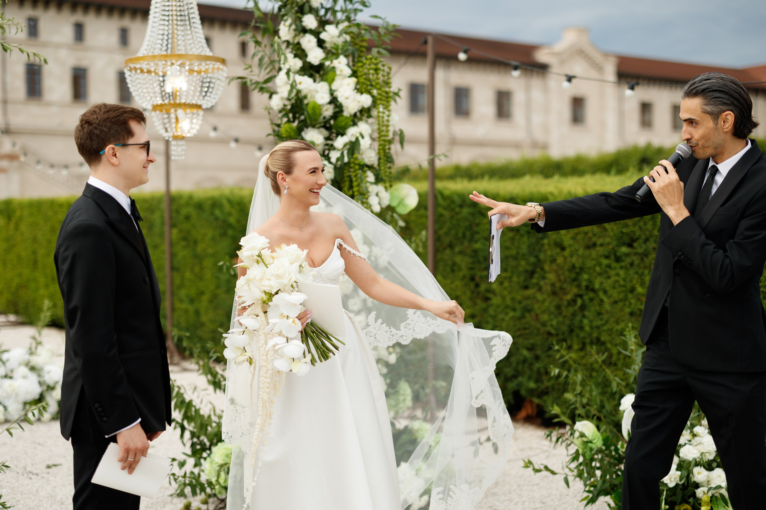 Liveriu & Tatiana | Fotografie de nuntă. Scarlat Photography