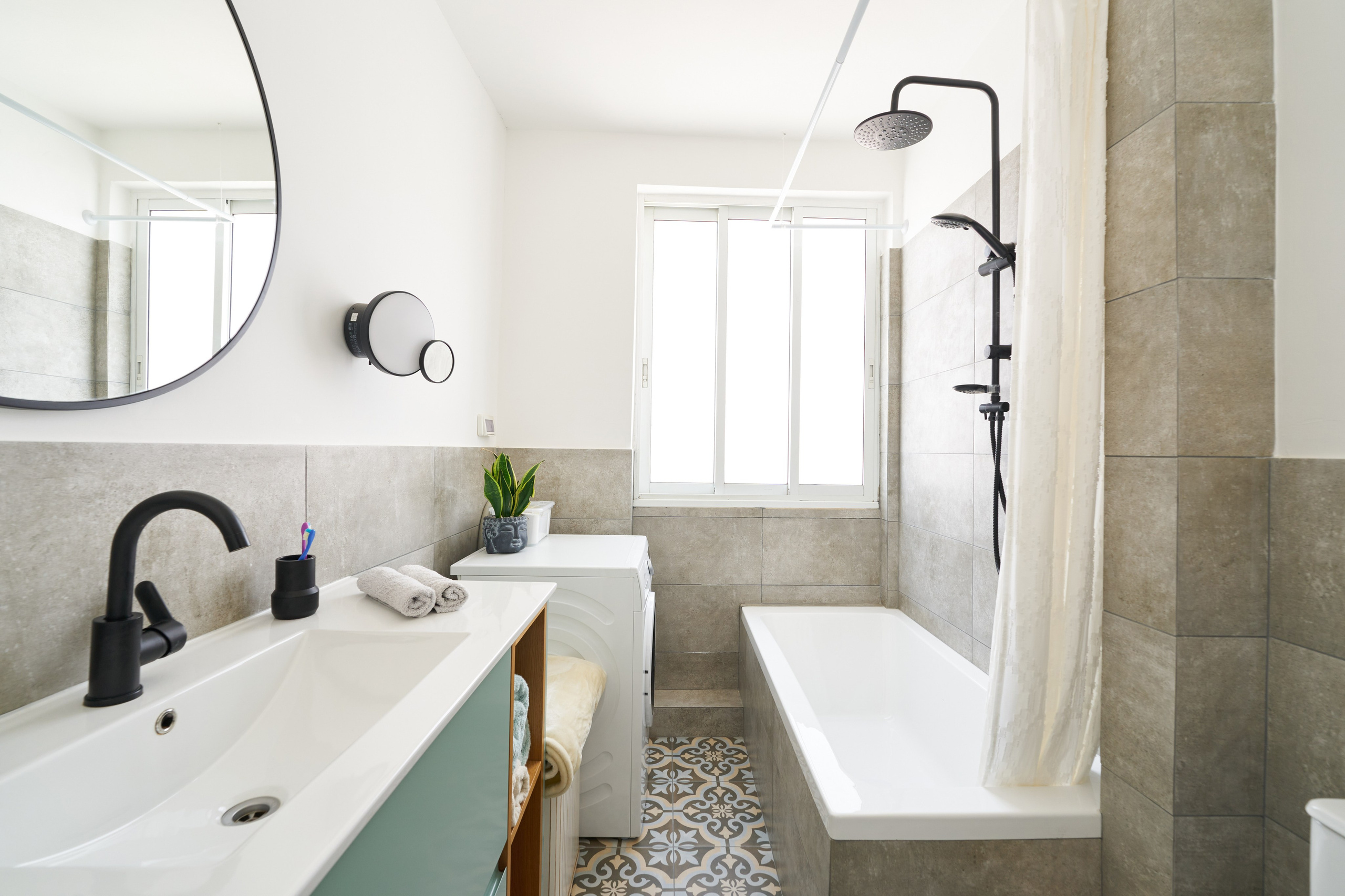 Interior. צלם אלכס ברט בישראל