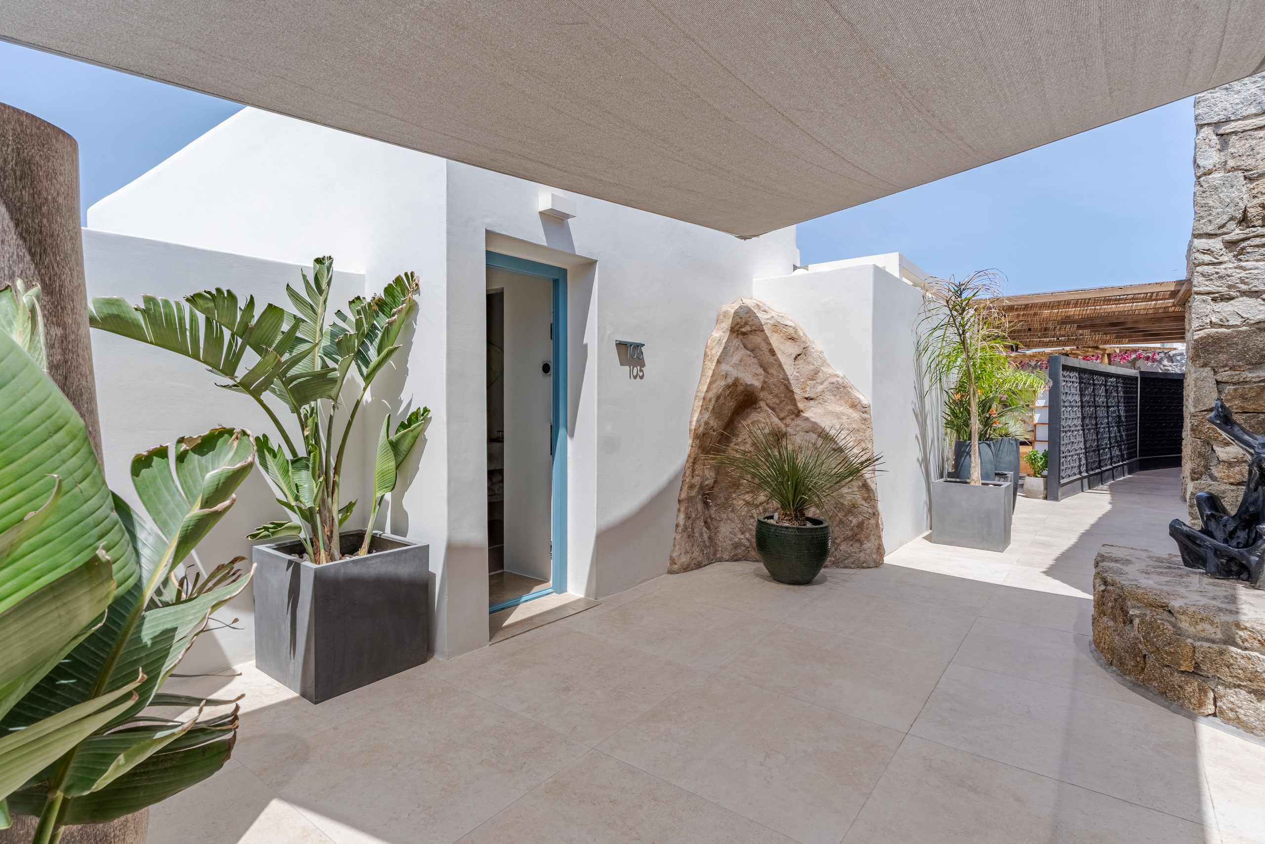 Boutique Hotel & Lifestyle ~ Numi Mykonos. Hotel Photographer Greece | George Katsaelis | sketch.gr