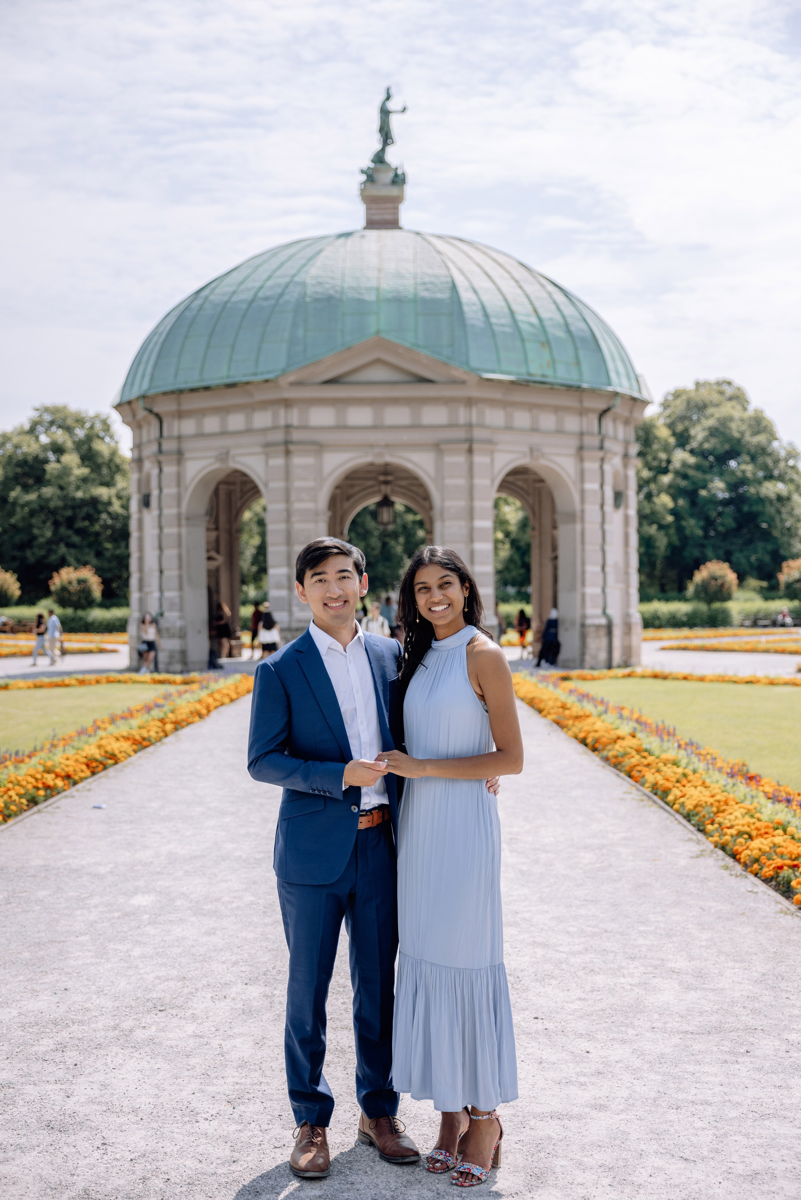 Verlobung Engagement. Hochzeitsfotograf München Taufe Familienfotograf Tanja Mauke