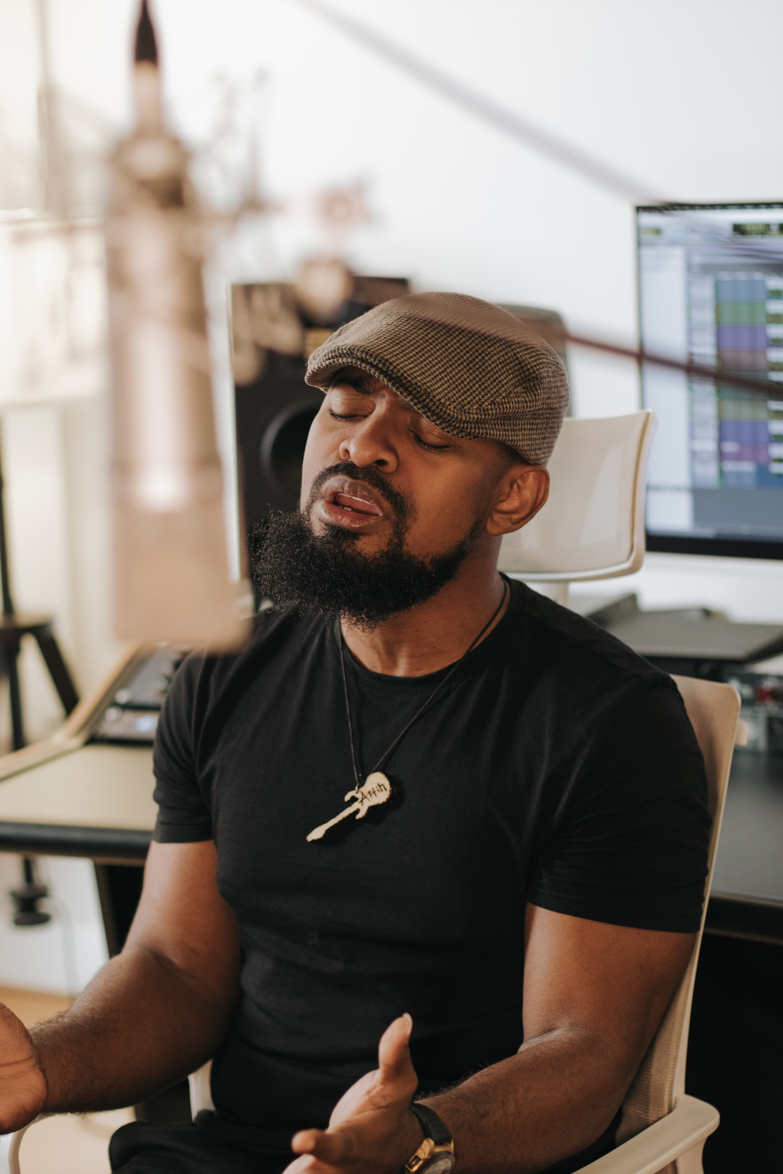 Attih Soul. Alexandra Uzianova — photo and video content in Barcelona