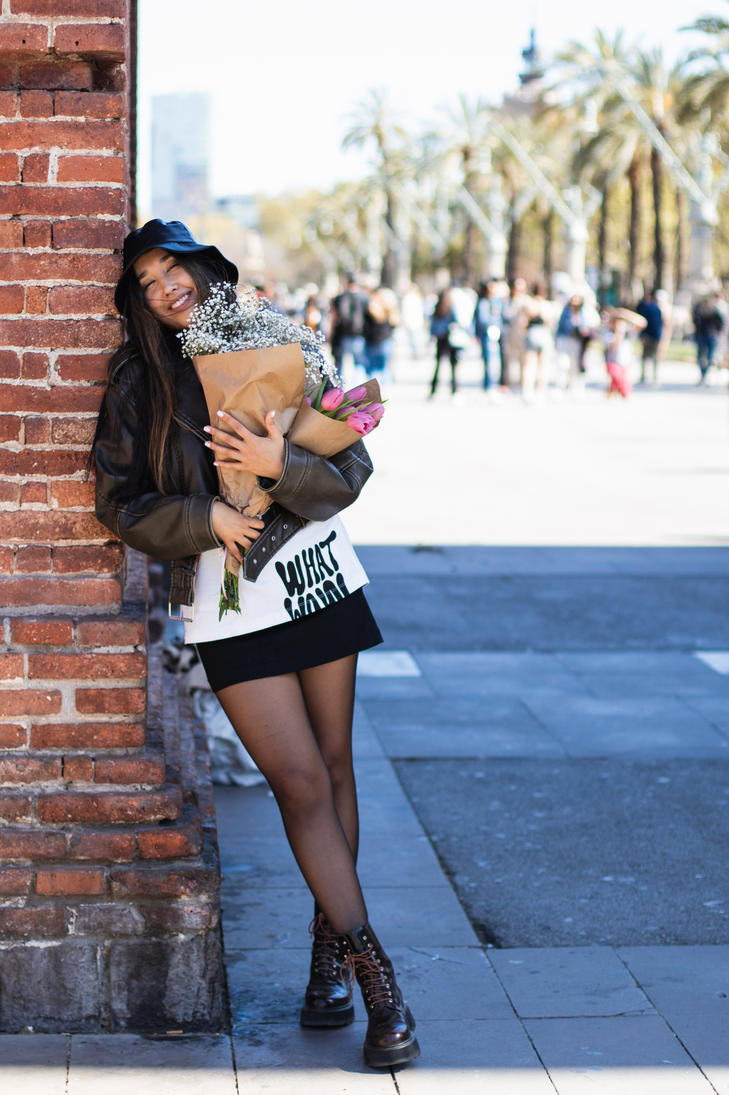 Луна, Барселона. Главная