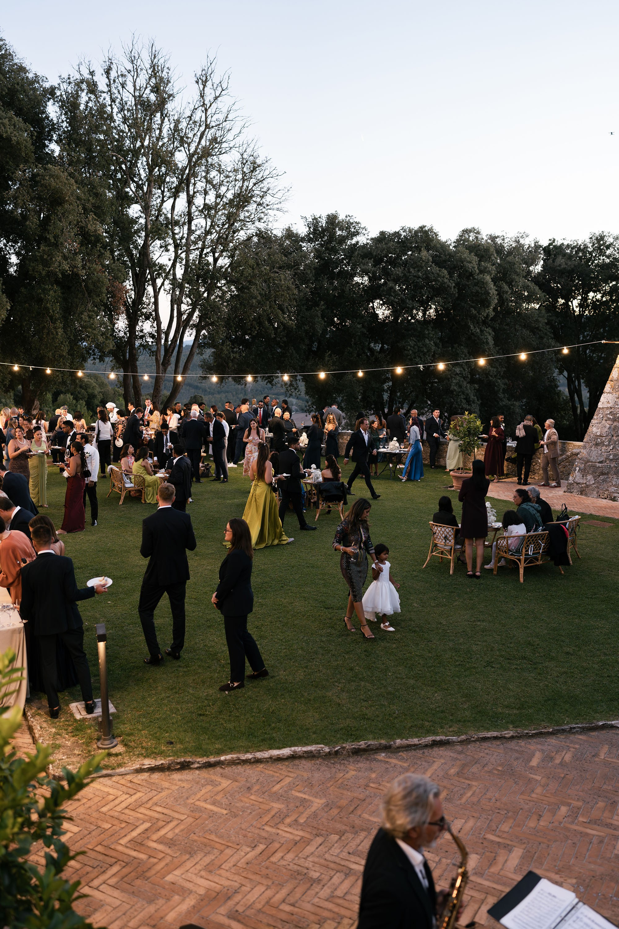 Ginevra and Avi — Abbazia di San Galgano, Tuscany. Destination Wedding Photographers and content creators based in Spain