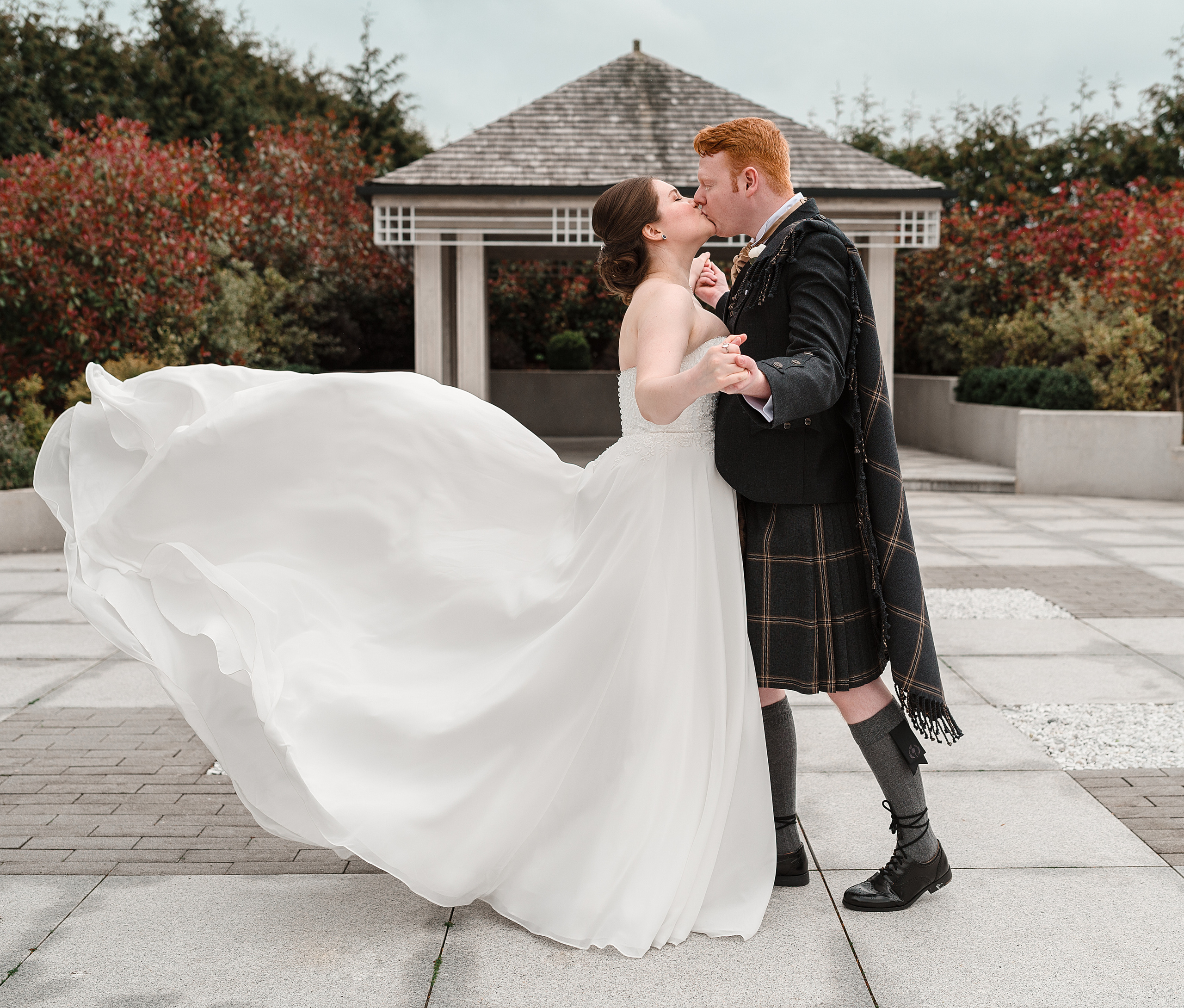 Wedding photos. Portrait and Family photographer based in Larkhall Scotland