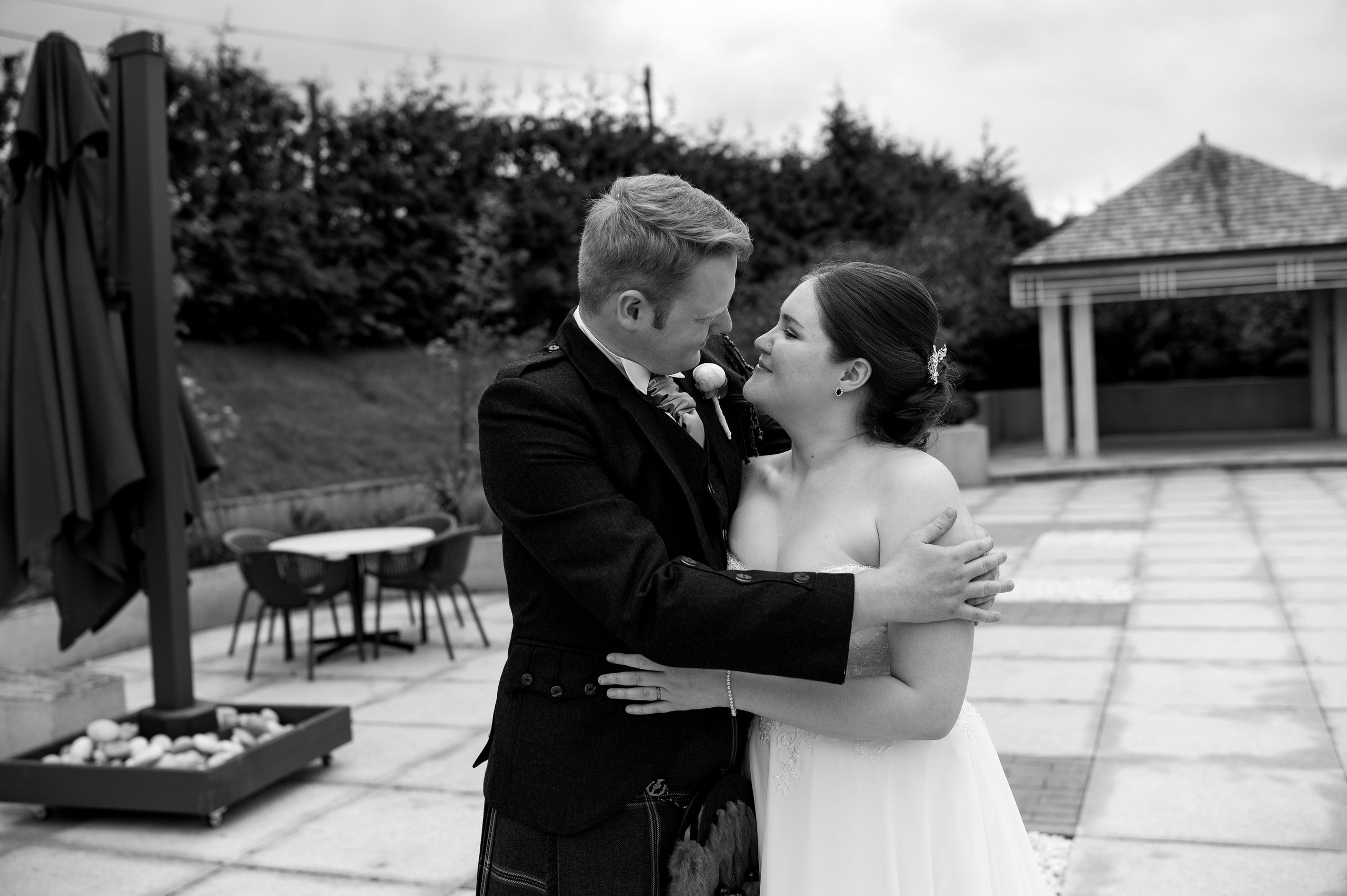Wedding photos. Portrait and Family photographer based in Larkhall Scotland