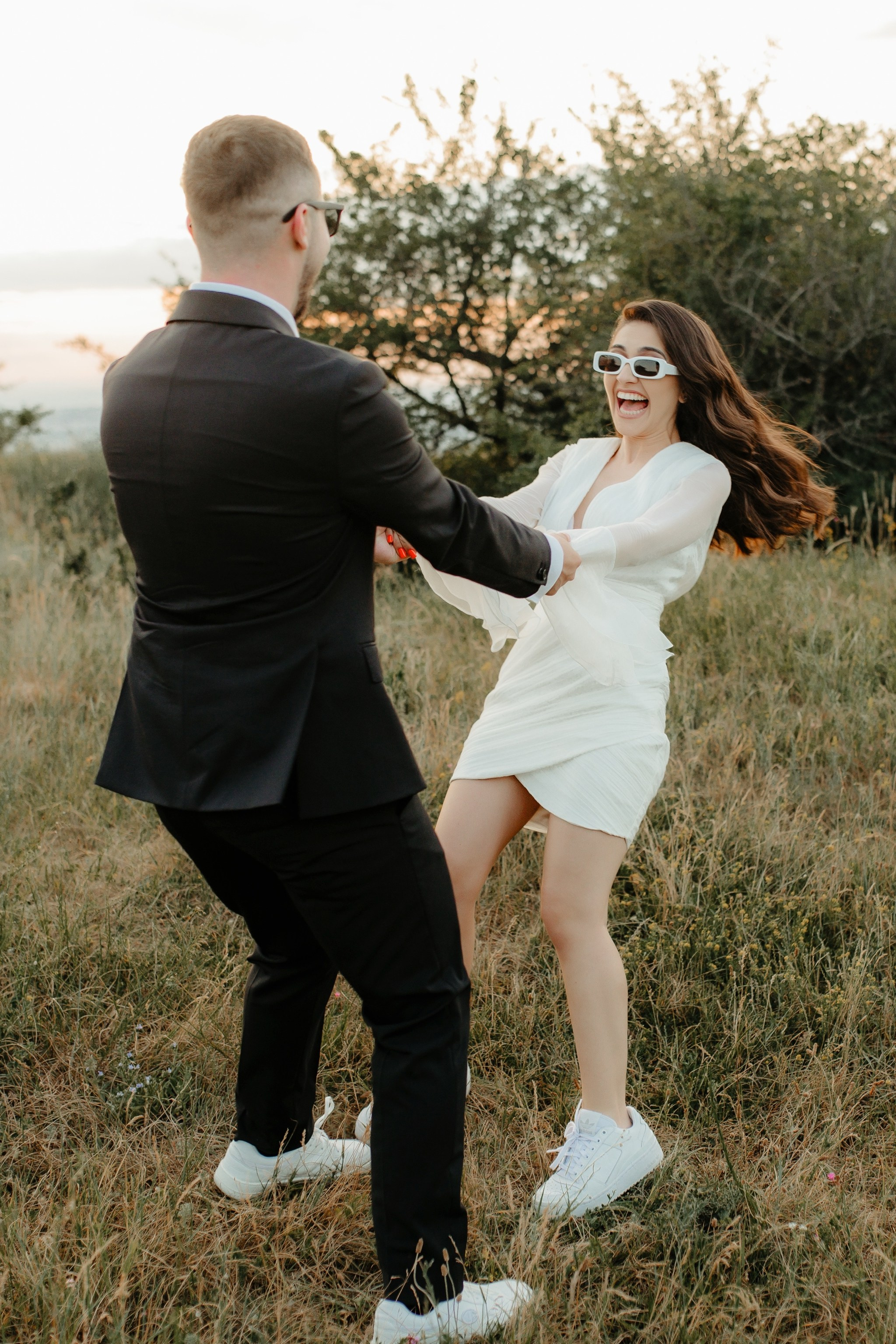 Sedinta foto la cununia civila. Proud Vision Weddings | Wedding Photography & Film — Servicii profesionale Foto Video Nunta Iasi