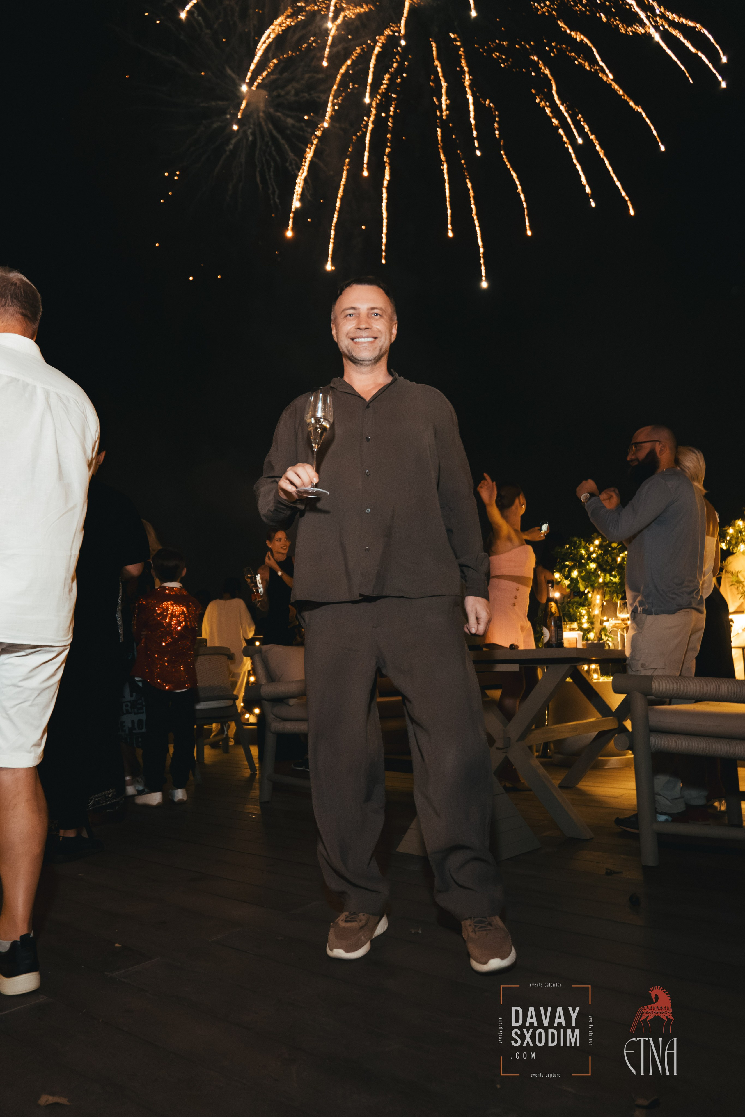 Новогодняя вечеринка | Фоторепортаж | Афиша | DAVAYSXODIM.com PHUKET. АФИША|ФОТОРЕПОРТАЖИ|ИВЕНТЫ|ПХУКЕТ