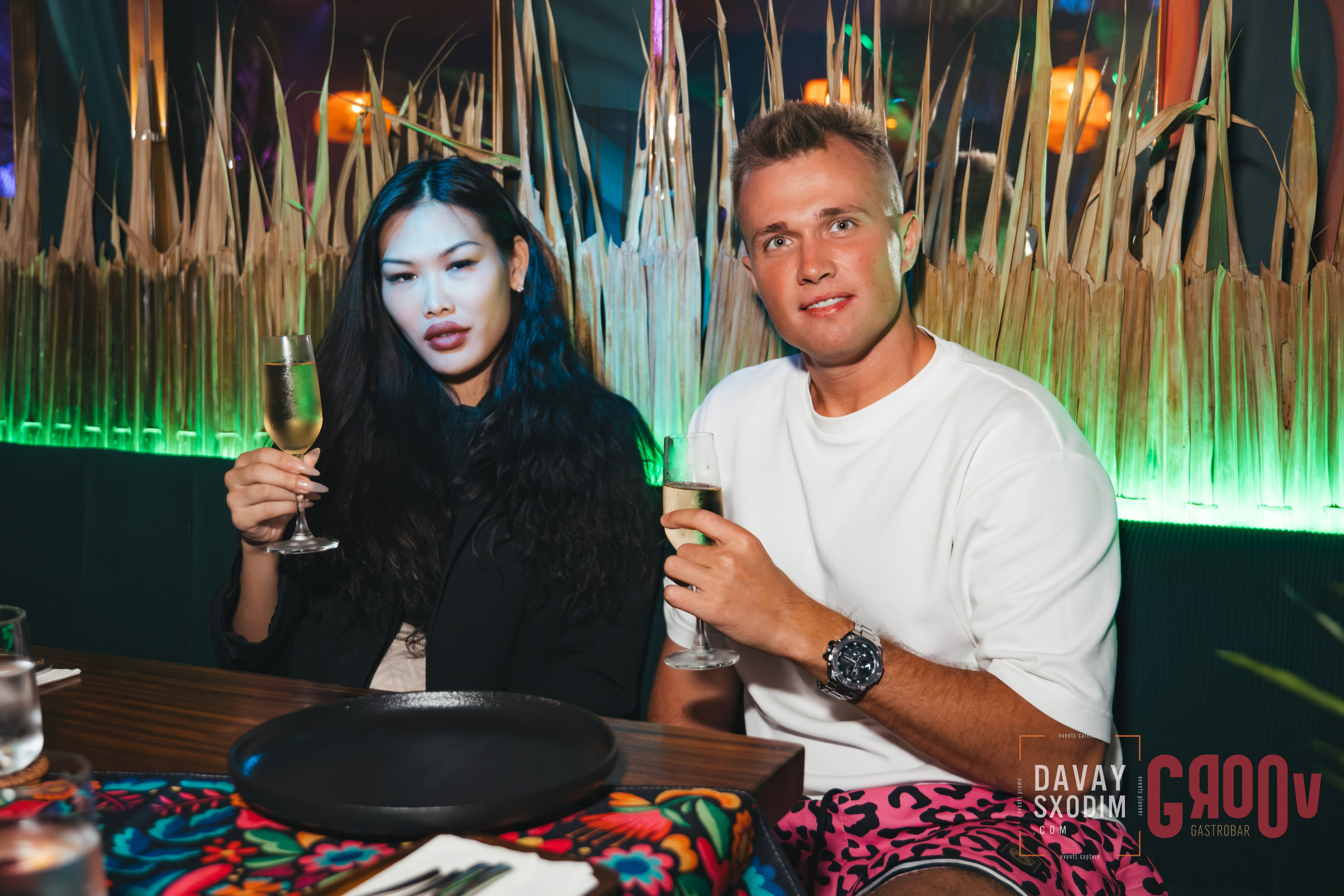 Вечеринка Tiki Twilights | Фоторепортаж | Афиша | DAVAYSXODIM.com PHUKET. АФИША|ФОТОРЕПОРТАЖИ|ИВЕНТЫ|ПХУКЕТ