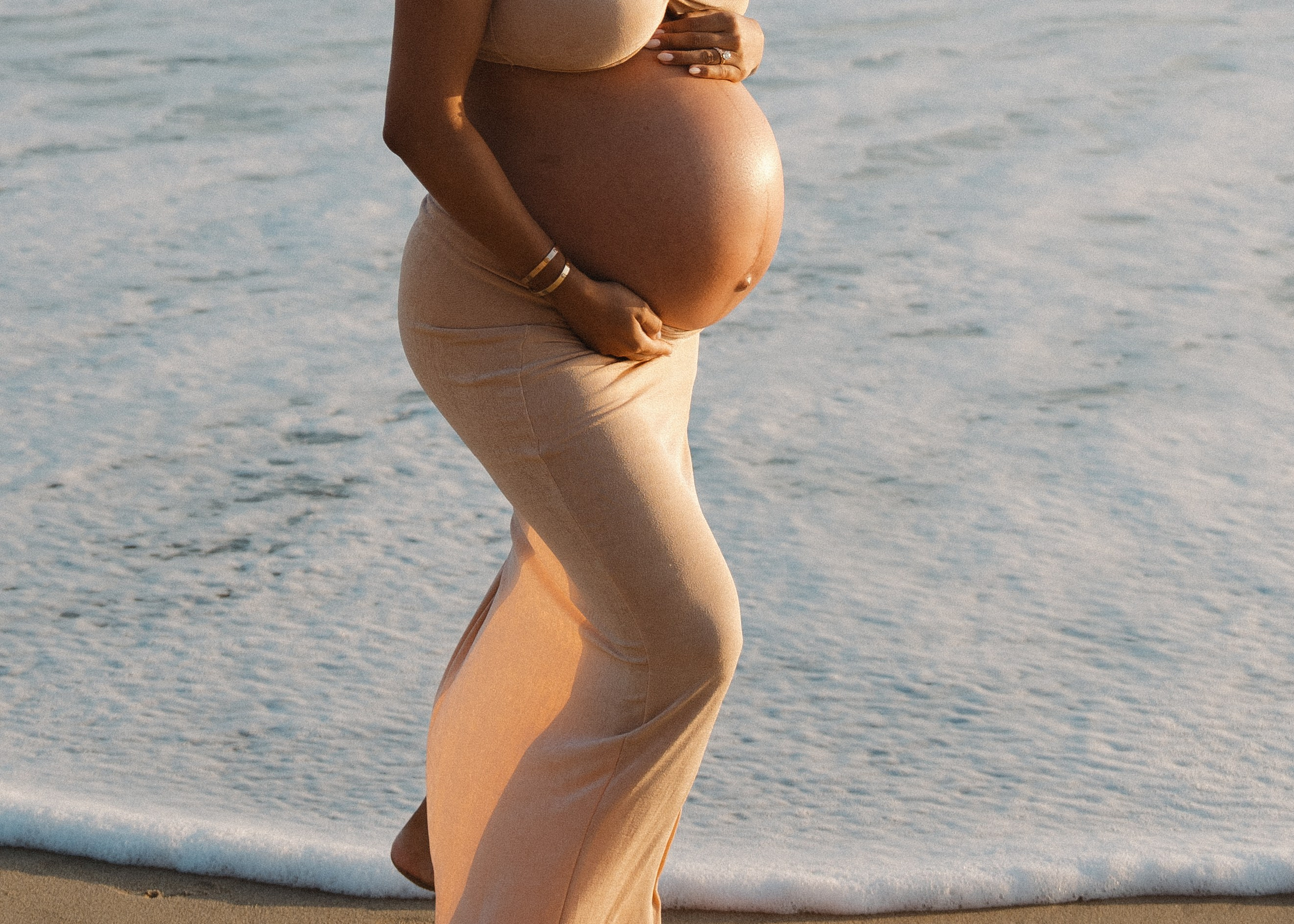 Candice Maternity Session at Half Moon Bay. Soulo Photography | San Francisco Bay Area Based Photographer