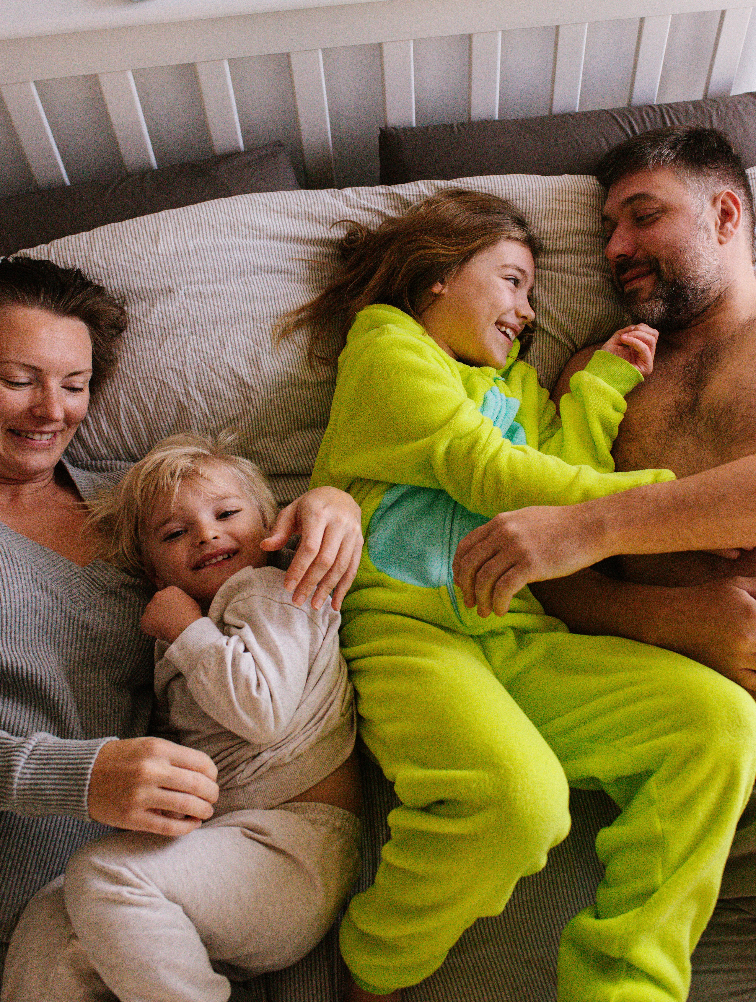 Nadya&Kolya família. Fotógrafo de família e crianças