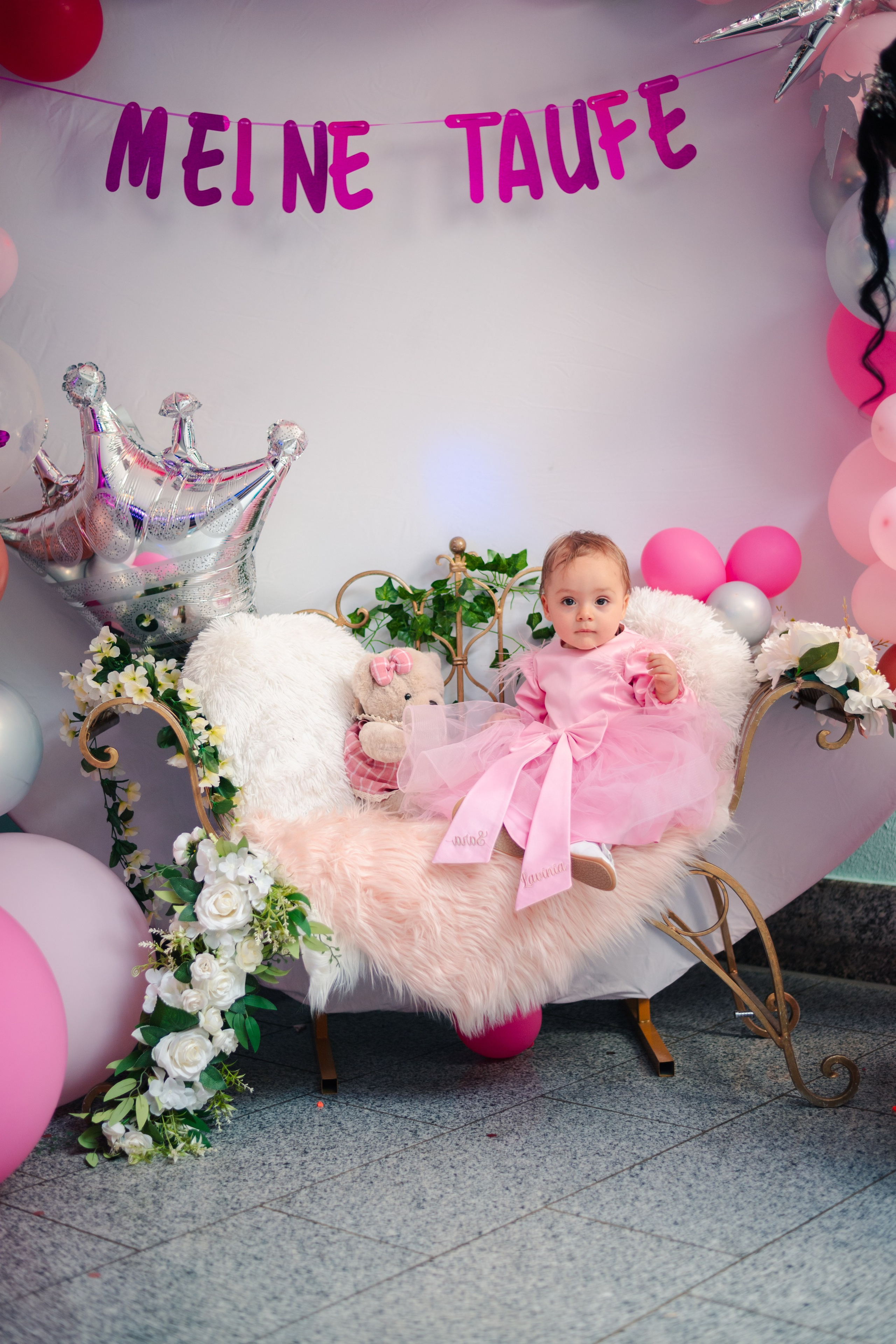 Micuta Sara-Lavinia. Fotograf de nuntă în Germania