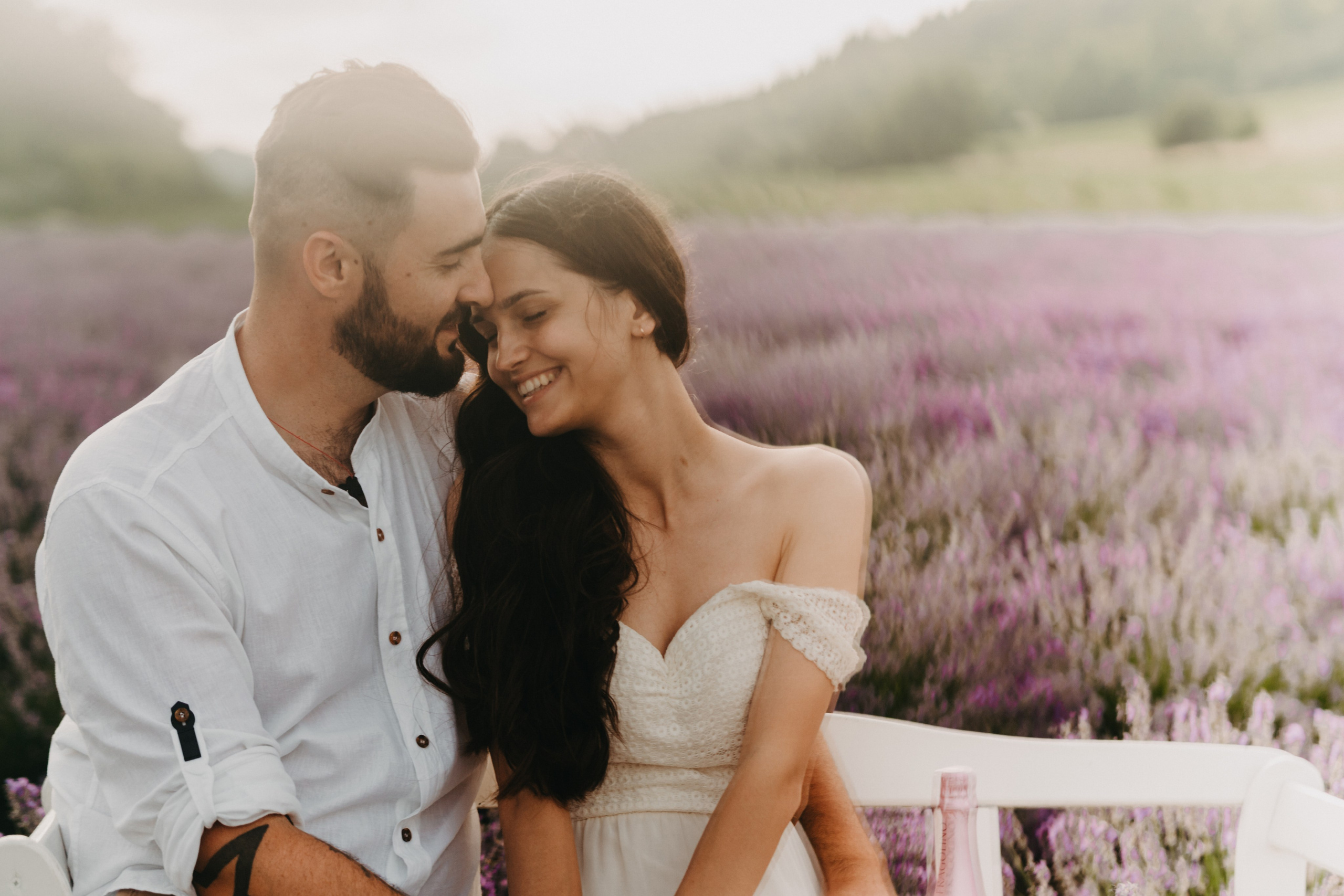 Hand in Hand. Fotograf Katowice – sesje indywidualne, rodzinne, ślubne