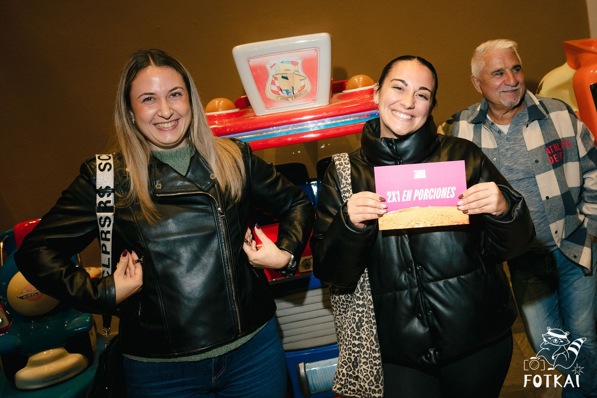 Inauguración de Las Tartas de Julita en La Zenia — fotoreportaje del evento | FOTKAI