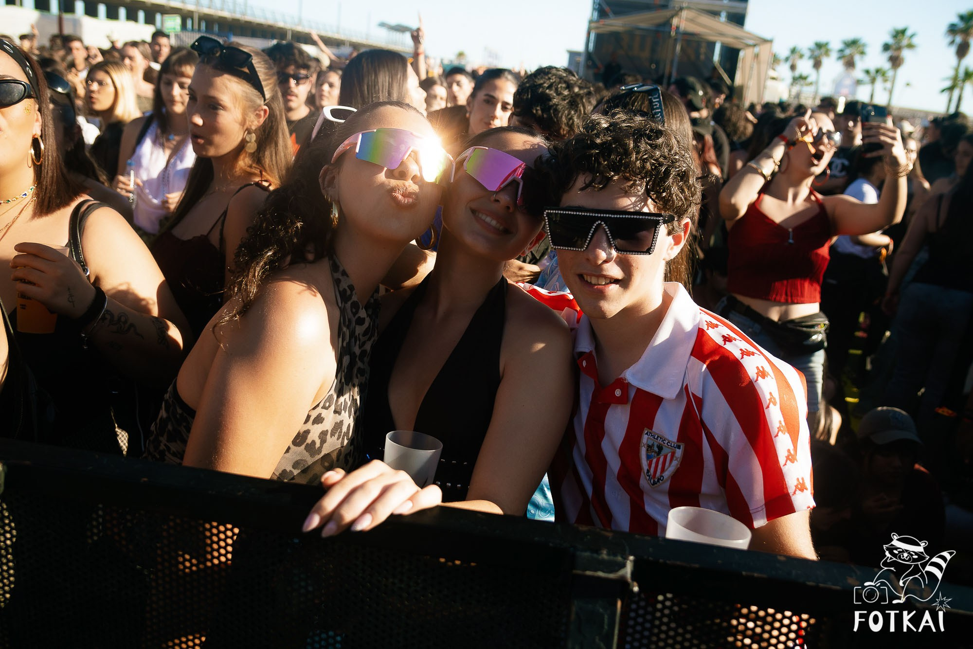 Fotos Costa Sonora 2026 Alicante Día 2 — busca tu foto y encuentra amigos del festival | FOTKAI