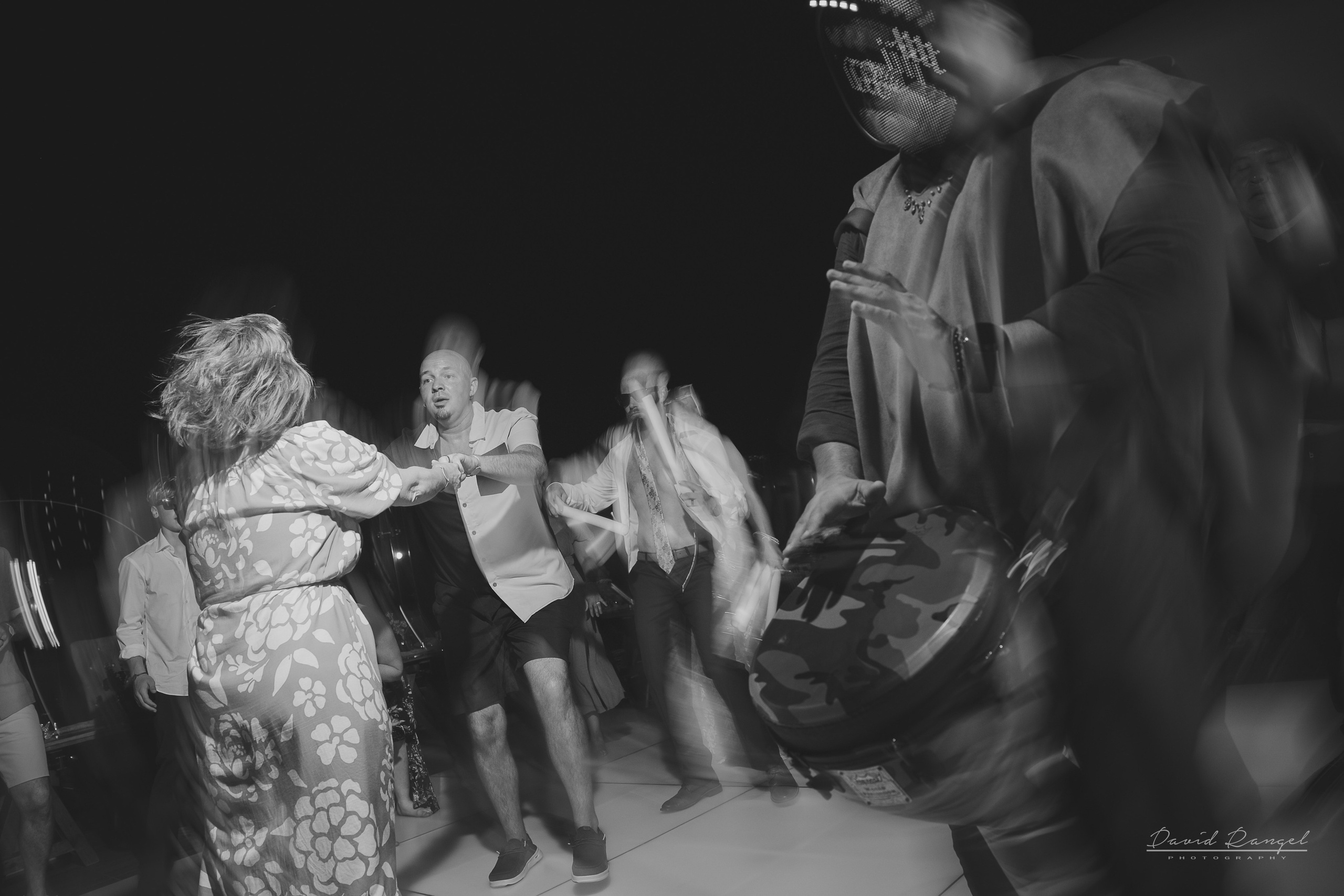 Destination Wedding at Royalton Splash Riviera Cancun. Destination wedding photographer based in Cancun and Riviera Maya with service worldwide