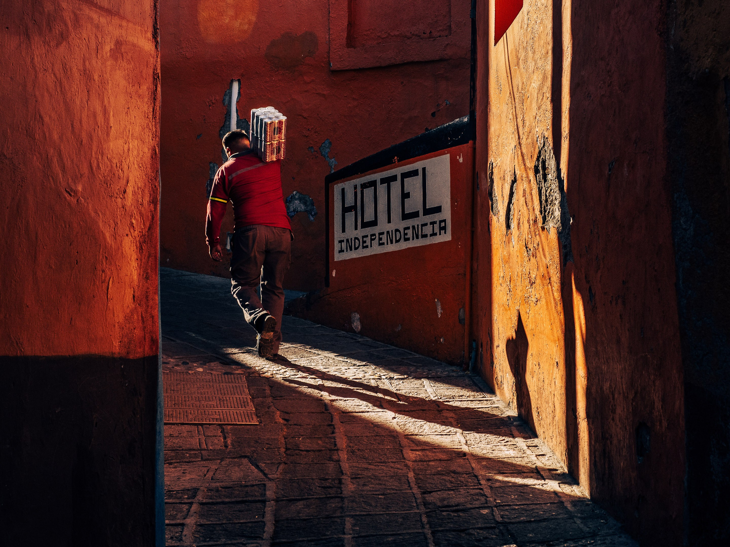 Federico Borobio  — Fotografía callejera y documental