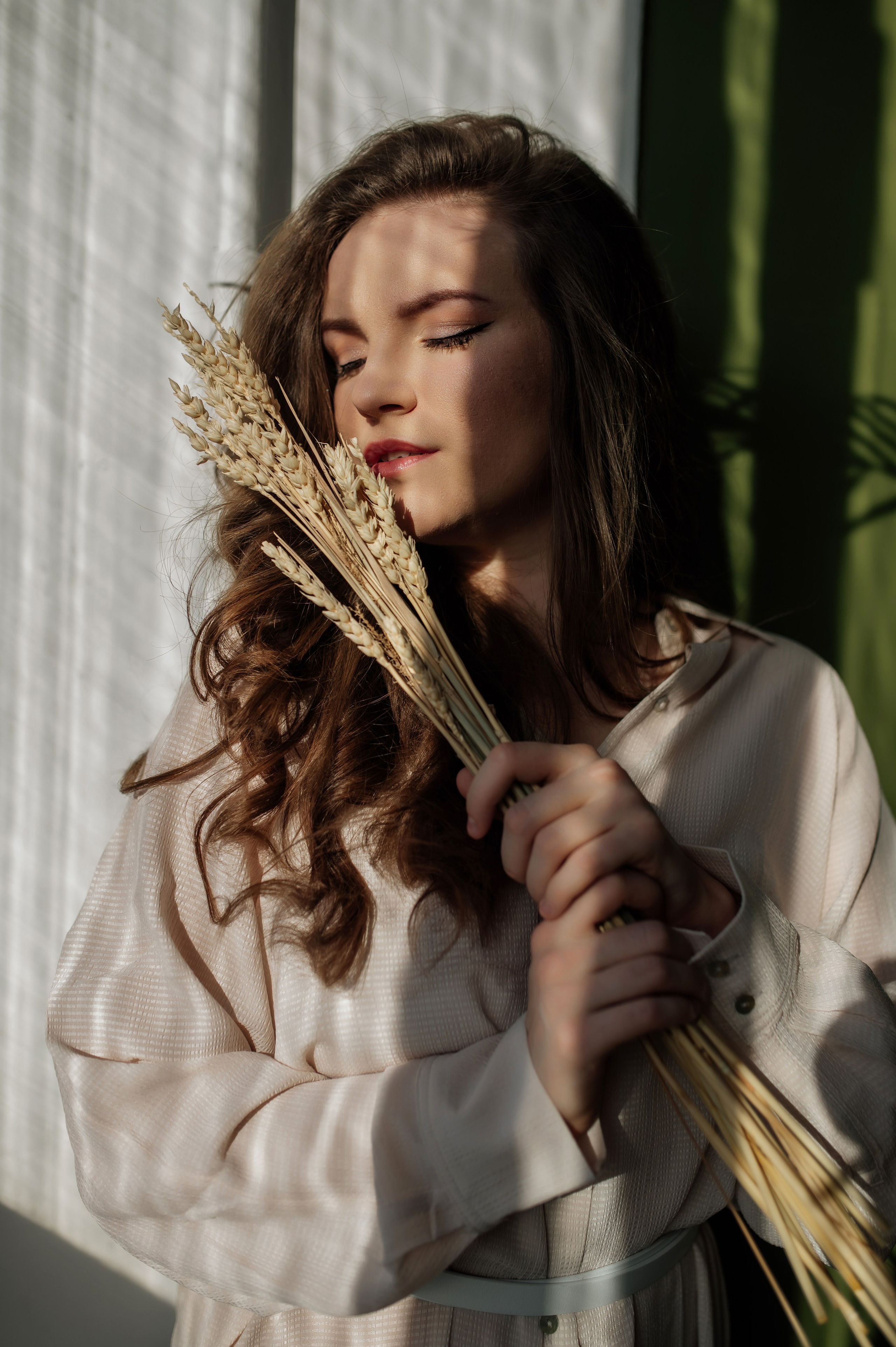 Sunshine. Wedding and commercial photographer