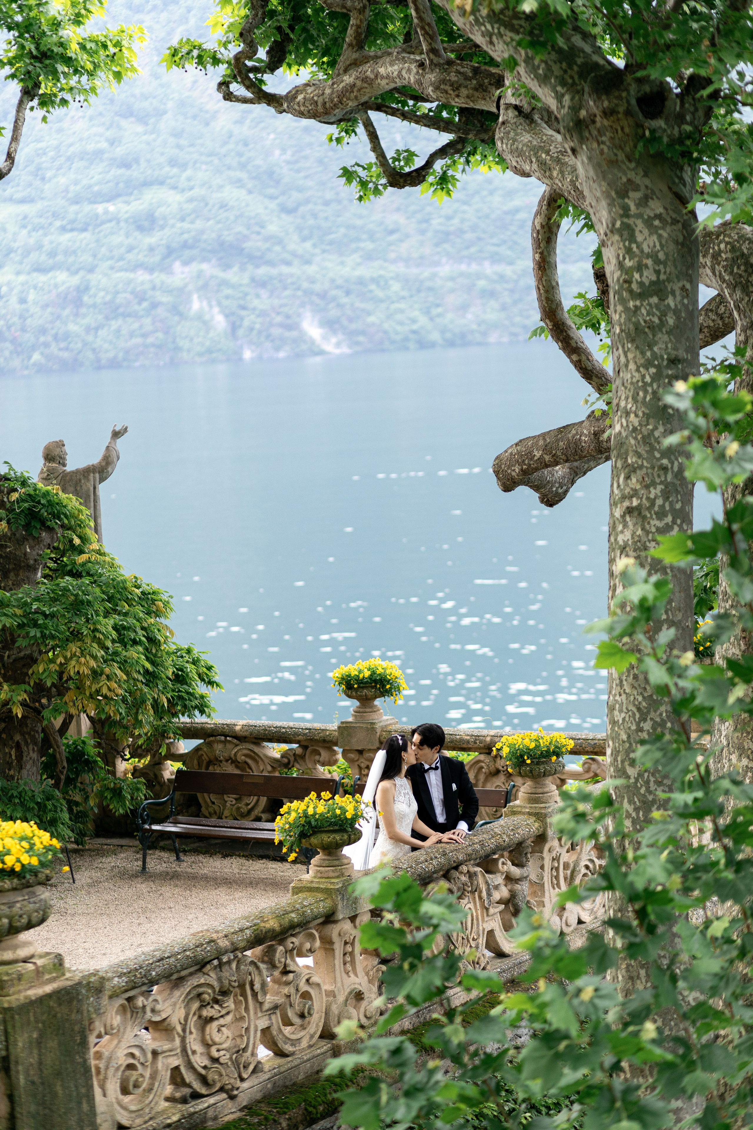 Lake Como Wedding Photography | Villa del Balbianello & Villa Serbelloni. Photographer in Italy Anna Linnik