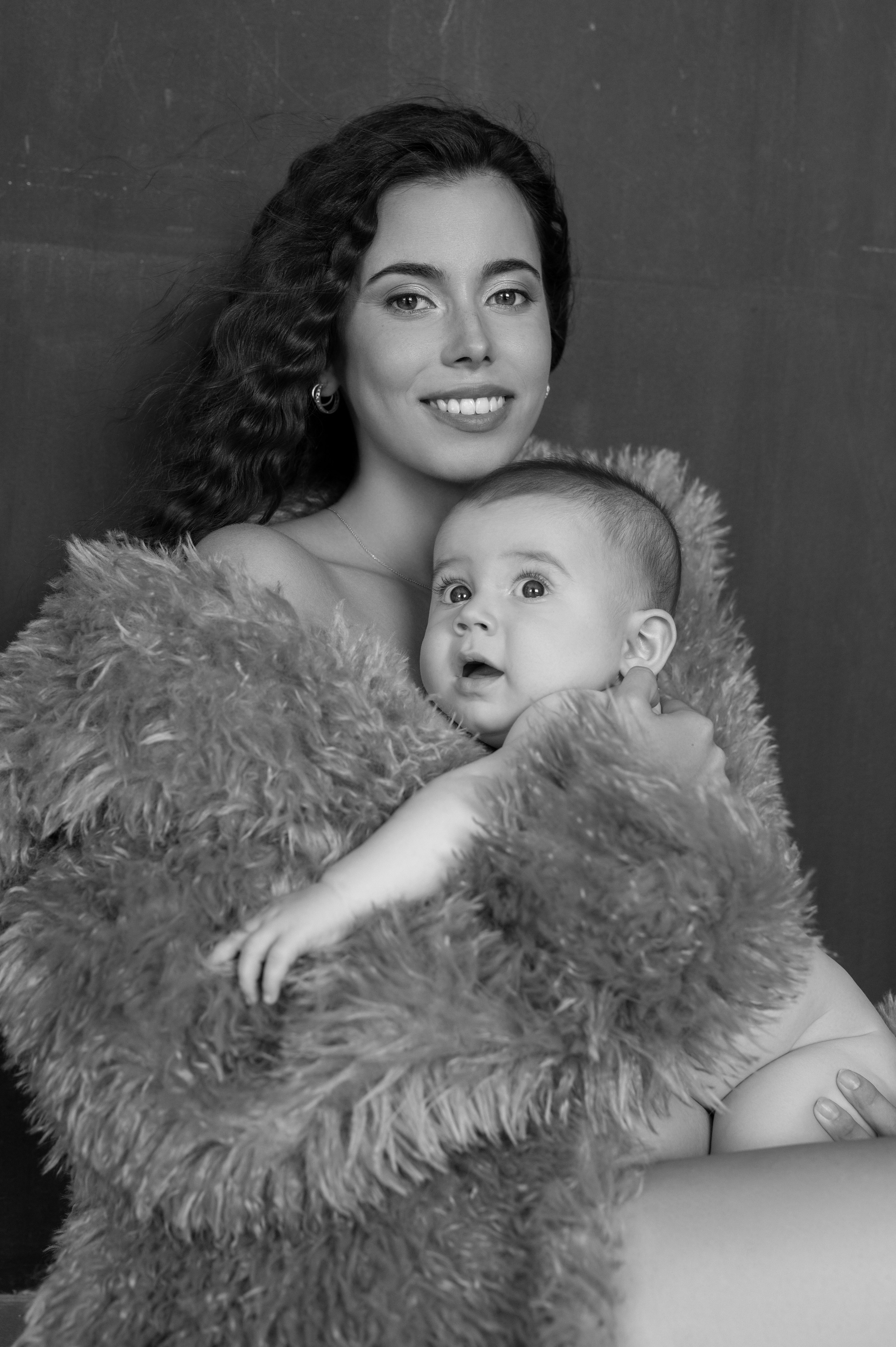 Ivana & Liam. Krása tehotenstva v objektíve — Maria Milosovic, tehotenská fotografka